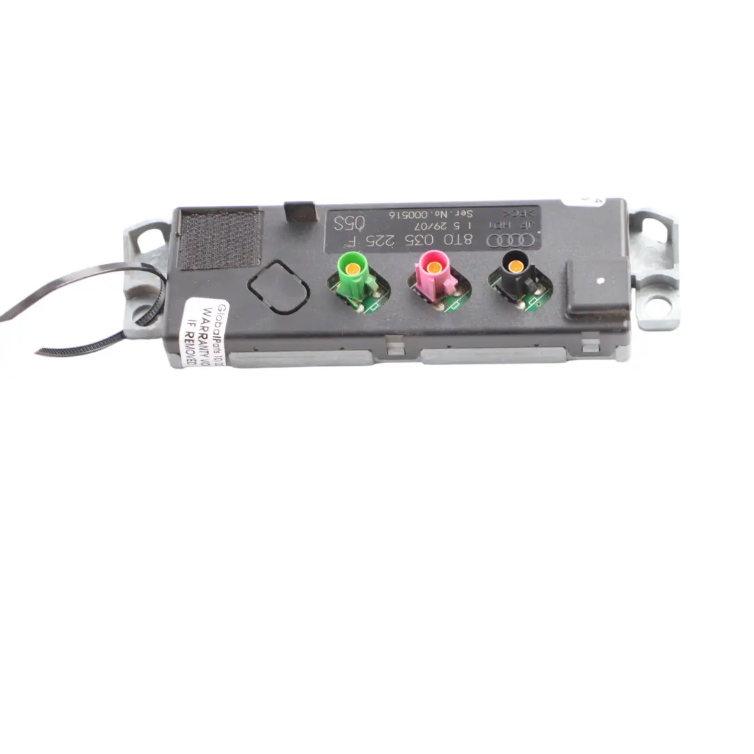 Antenna Amplifier Aerial Module Control Unit Right O/S 8T0035225M to Audi S5 8T with Part number 8T0035225F Audi S5 8T Antenna Amplifier Aerial Module Control Unit Right O/S 8T0035225M - SKU 8T0035225F - Part number 8T0035225F