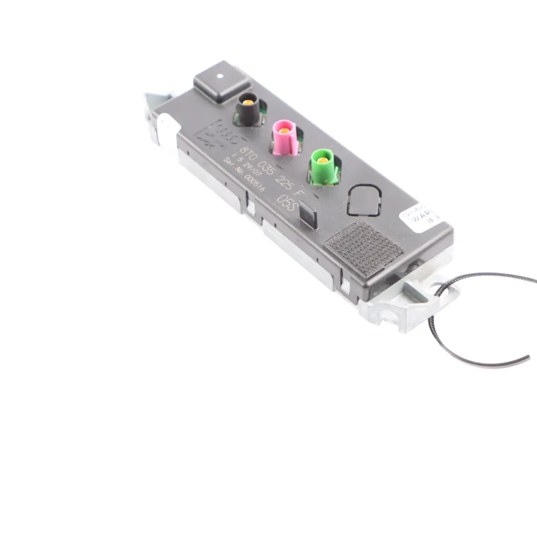 Antenna Amplifier Aerial Module Control Unit Right O/S 8T0035225M to Audi S5 8T with Part number 8T0035225F Audi S5 8T Antenna Amplifier Aerial Module Control Unit Right O/S 8T0035225M - SKU 8T0035225F - Part number 8T0035225F
