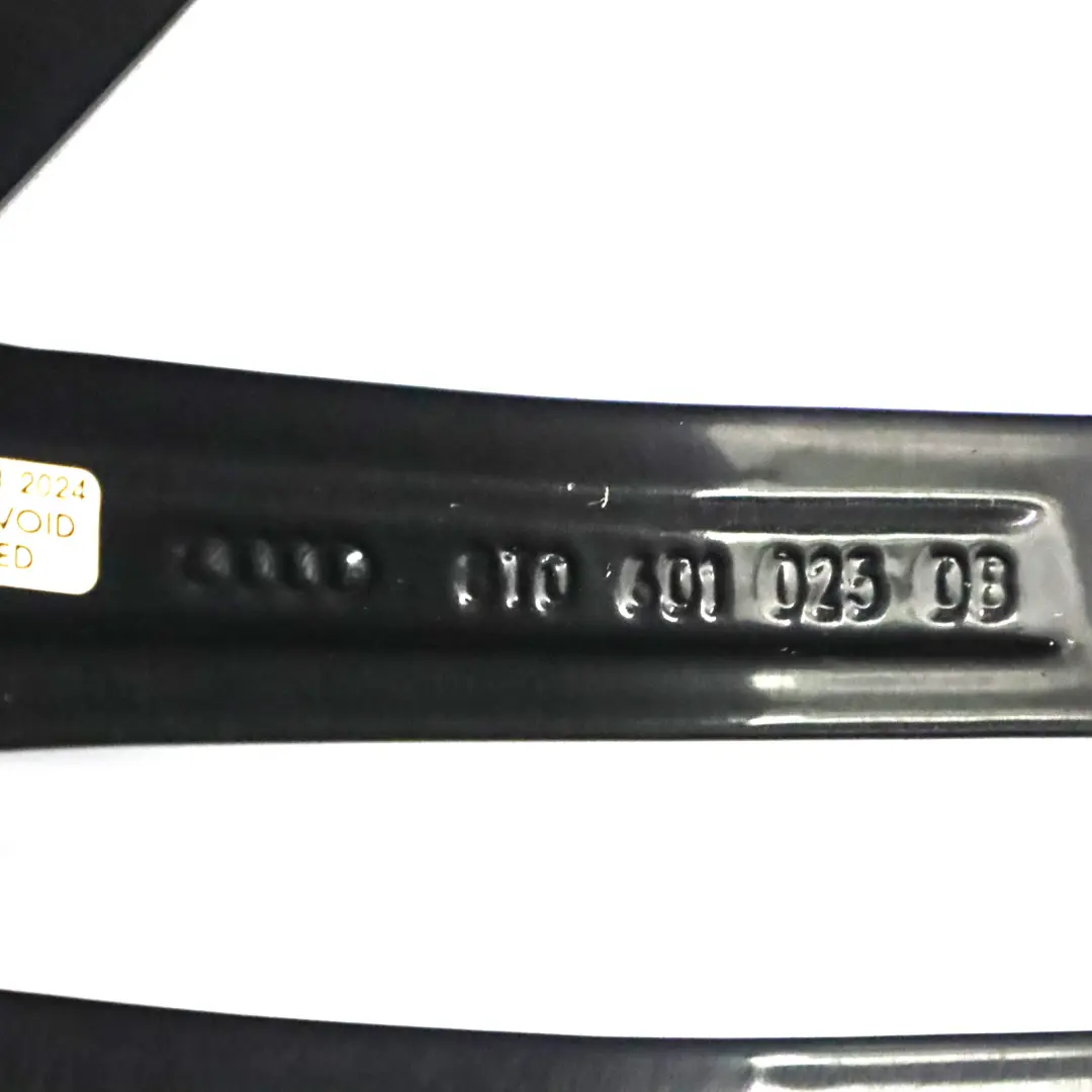 Llanta de aleación Audi A4 B8 A5 8T Negra 19" ET:33 9J para con número de pieza 8T0601025DB Llanta de aleación Audi A4 B8 A5 8T Negra 19" ET:33 9J - SKU 8T0601025DB-1 - Número de pieza 8T0601025DB