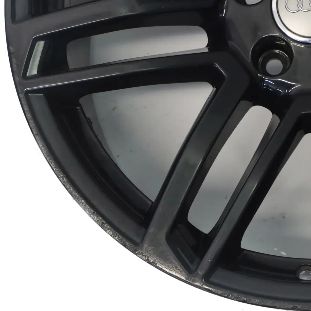 Llanta de aleación Audi A4 B8 A5 8T Negra 19" ET:33 9J para con número de pieza 8T0601025DB Llanta de aleación Audi A4 B8 A5 8T Negra 19" ET:33 9J - SKU 8T0601025DB-1 - Número de pieza 8T0601025DB