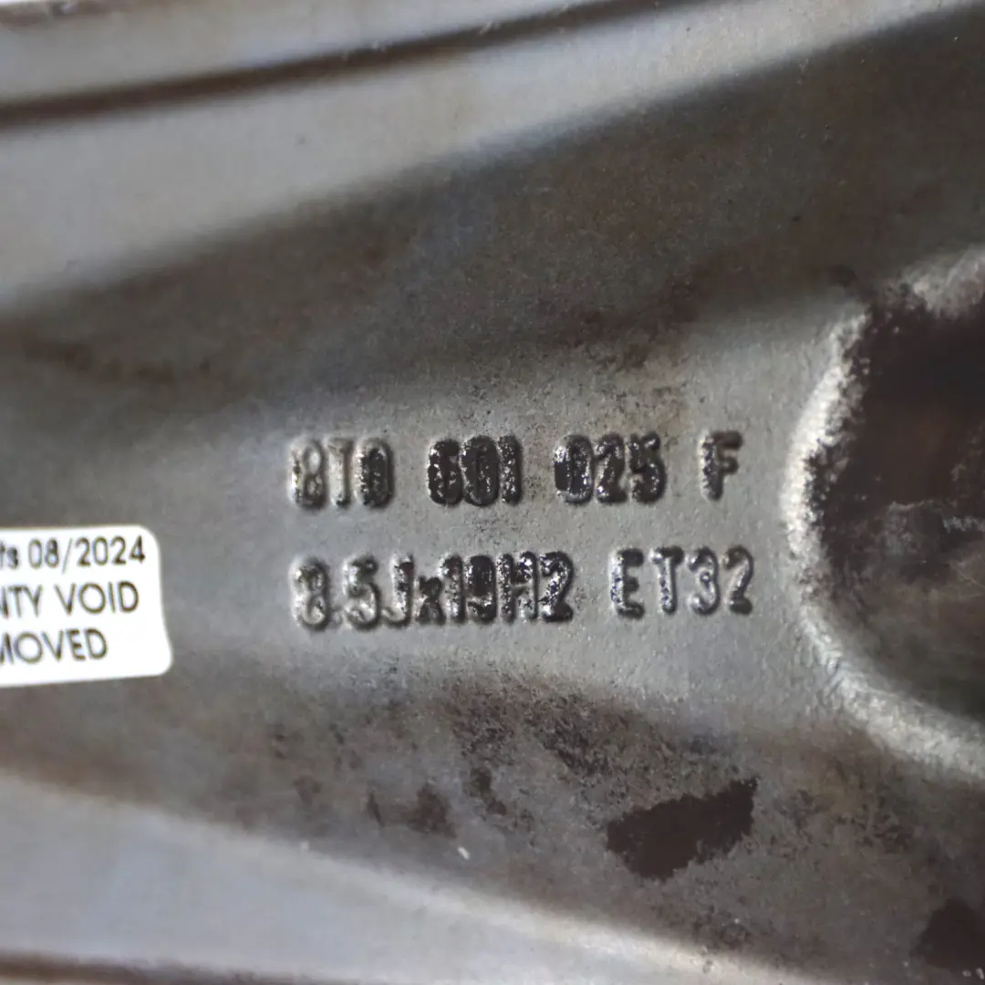 Alloy Rim 19" 8.5J ET:32 Star Spoke 8T0601025F to Audi A5 8T Silver Wheel with Part number 8T0601025F-3 Audi A5 8T Silver Wheel Alloy Rim 19" 8.5J ET:32 Star Spoke 8T0601025F - SKU 8T0601025F-3 - Part number 8T0601025F-3