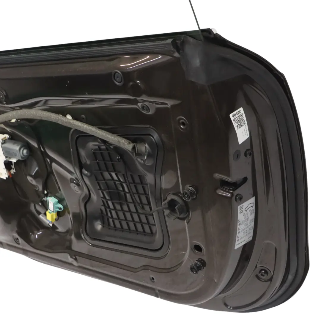Door Front Right O/S Covering Panel Teak Brown Metallic - Z8W Audi A5 8T Coupe - SKU 8T0831052C-TBR - Part number 8T0831052C