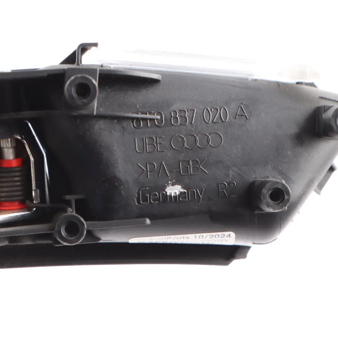 Poignée porte avant levier déverrouillage droit intérieur pour Audi S5 8T à propos du numéro de pièce 8T0837020A Audi S5 8T Poignée porte avant levier déverrouillage droit intérieur - SKU 8T0837020A - Numéro de pièce 8T0837020A