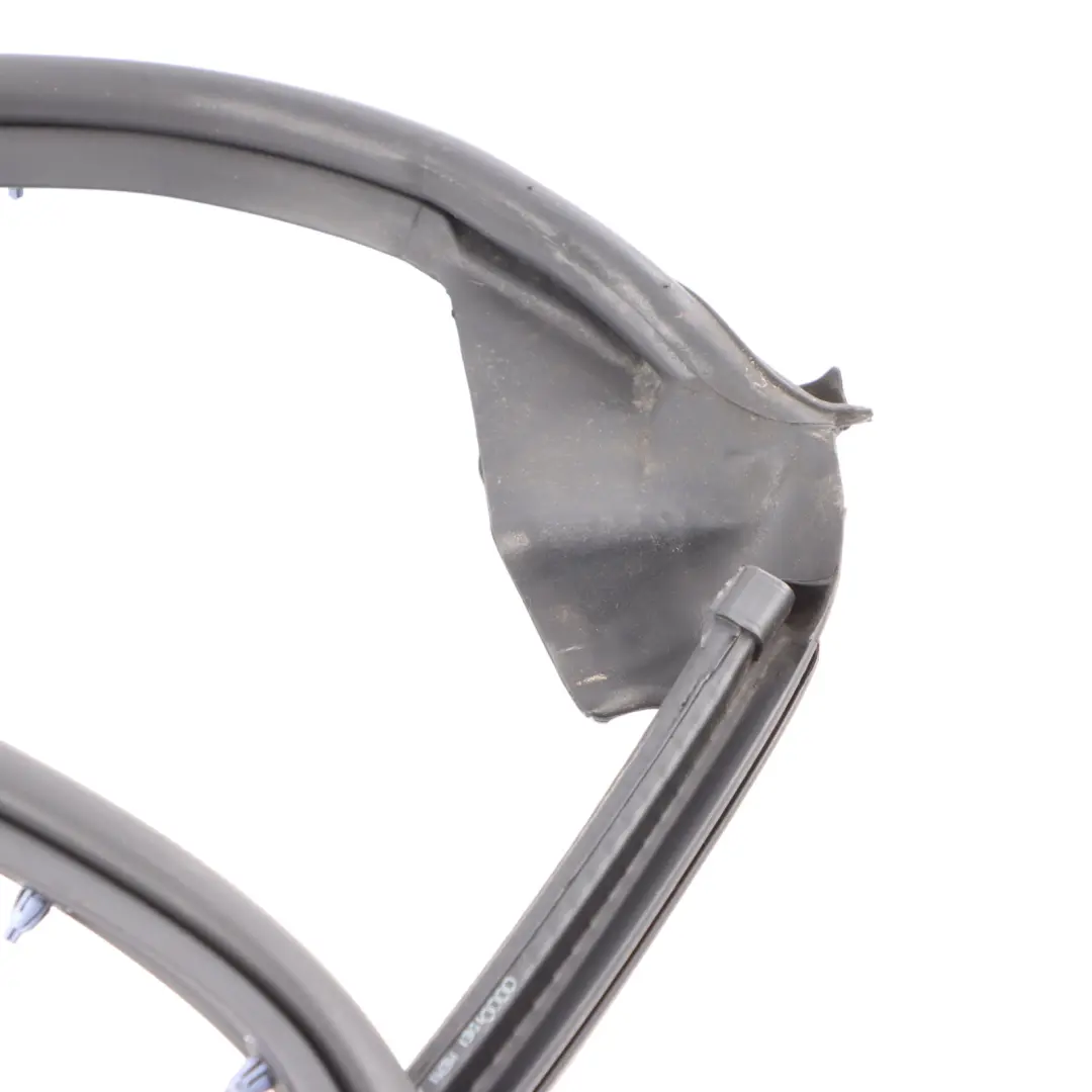 Audi A5 8T Coupe Türdichtung vorne links äußerer Rahmen Gummidichtung - SKU 8T0837911G - Teilenummer 8T0837911G