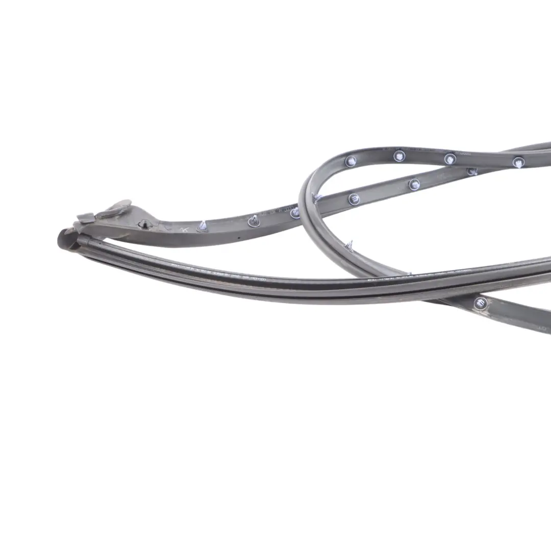 Door Seal Front Right O/S Outer Frame Rubber Gasket to Audi A5 8T Coupe with Part number 8T0837912G Audi A5 8T Coupe Door Seal Front Right O/S Outer Frame Rubber Gasket - SKU 8T0837912G - Part number 8T0837912G