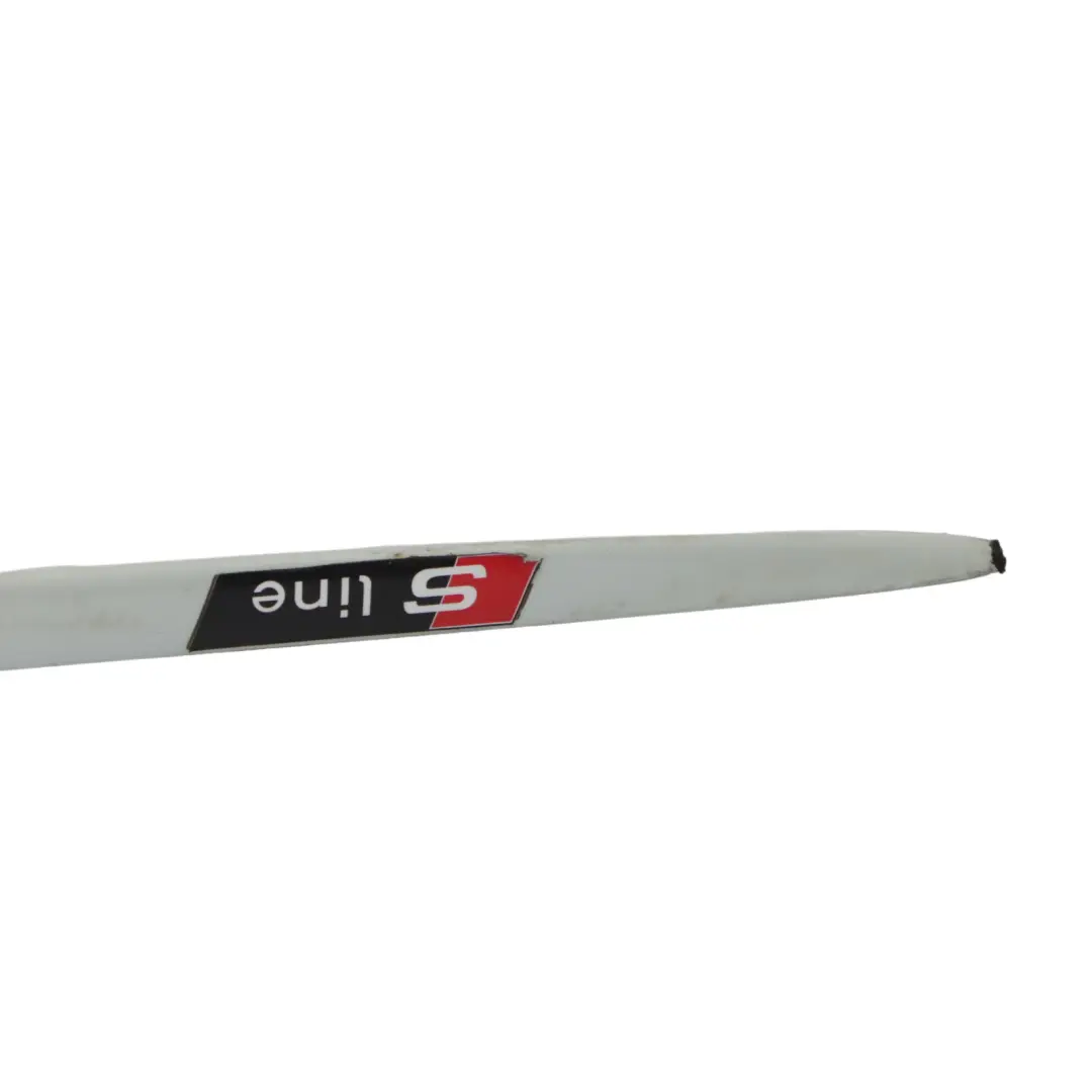Audi A5 8T Coupé Striscia davanzale anteriore destra Glacier White S9R S-Line - SKU 8T0854932A-MGW - Numero di parte 8T0854932A
