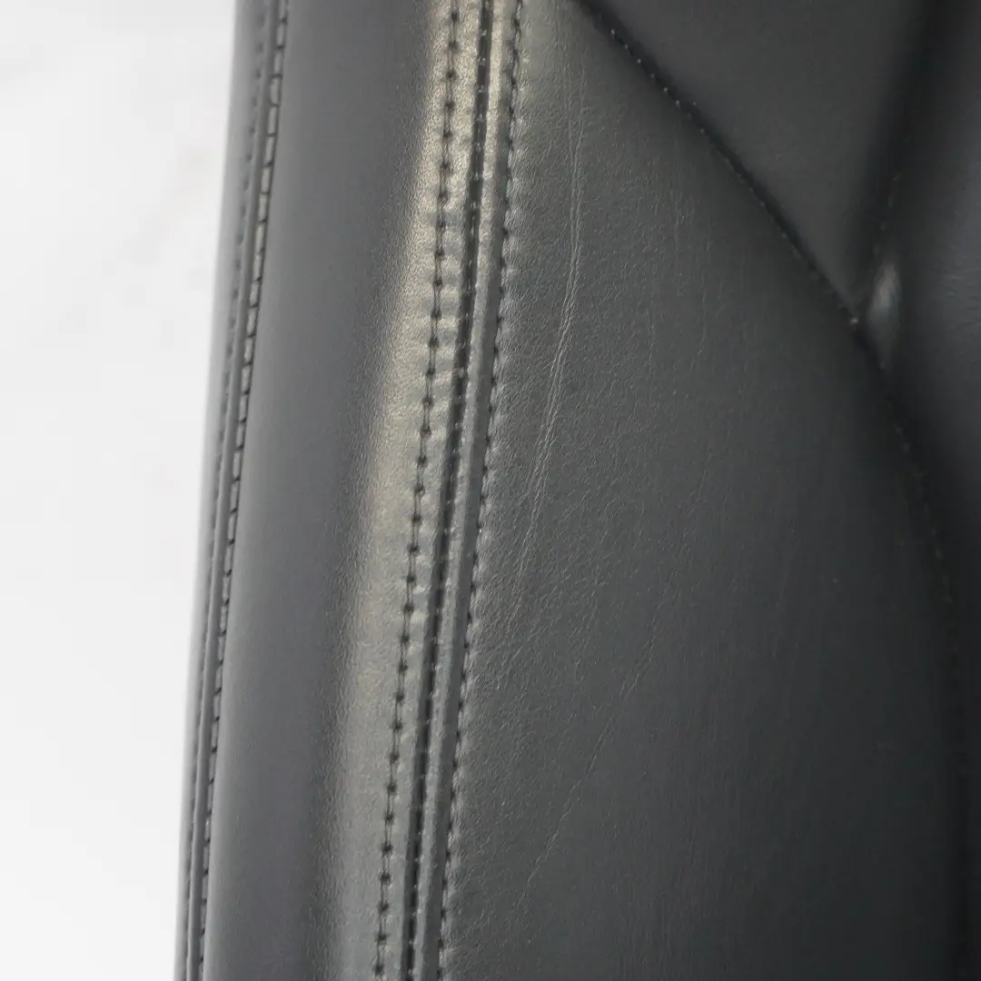 Sedile posteriore anteriore destro Sport riscaldato pelle Soul Black per Audi A5 8T con numero di parte 8T0881806BJ Audi A5 8T Sedile posteriore anteriore destro Sport riscaldato pelle Soul Black - SKU 8T0881806BJ-1 - Numero di parte 8T0881806BJ