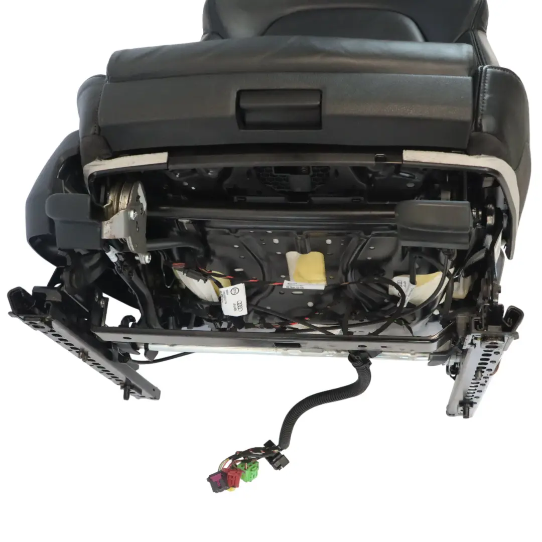 Audi A5 8T Coupe Sitz Vorne Rechts Sport Beheizt Leder Seele Schwarz - SKU 8T0881806BJ - Teilenummer 8T0881806BJ