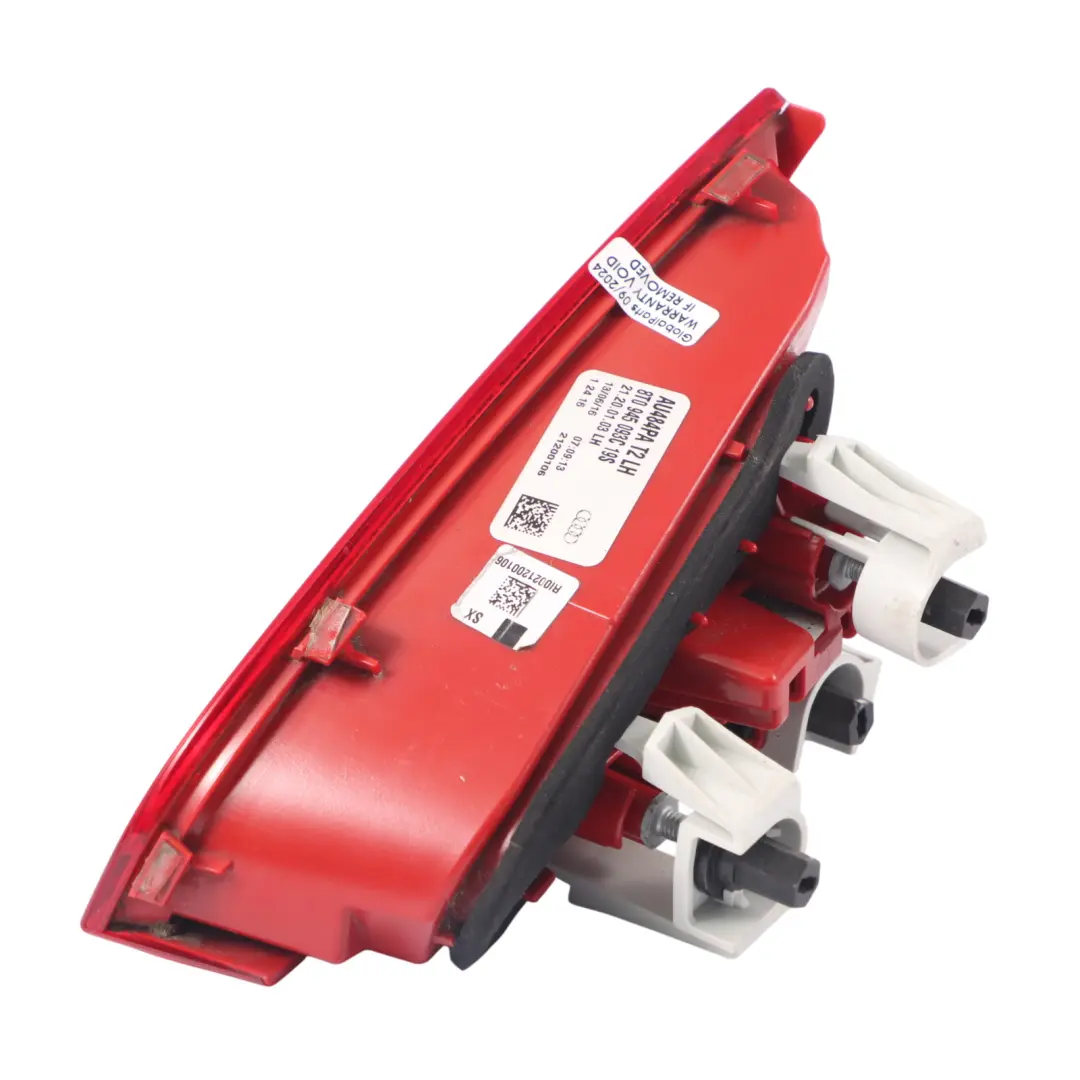 Audi A5 8T Lampe arrière Feu intérieur coffre hayon Gauche - SKU 8T0945093C - Numéro de pièce 8T0945093C