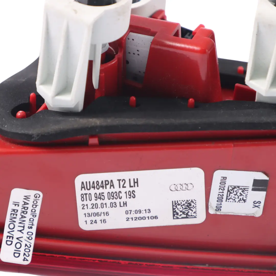 Audi A5 8T Lewa Tylna Lampa Klapy Bagażnika Lewy Tył - SKU 8T0945093C - Numer Części 8T0945093C