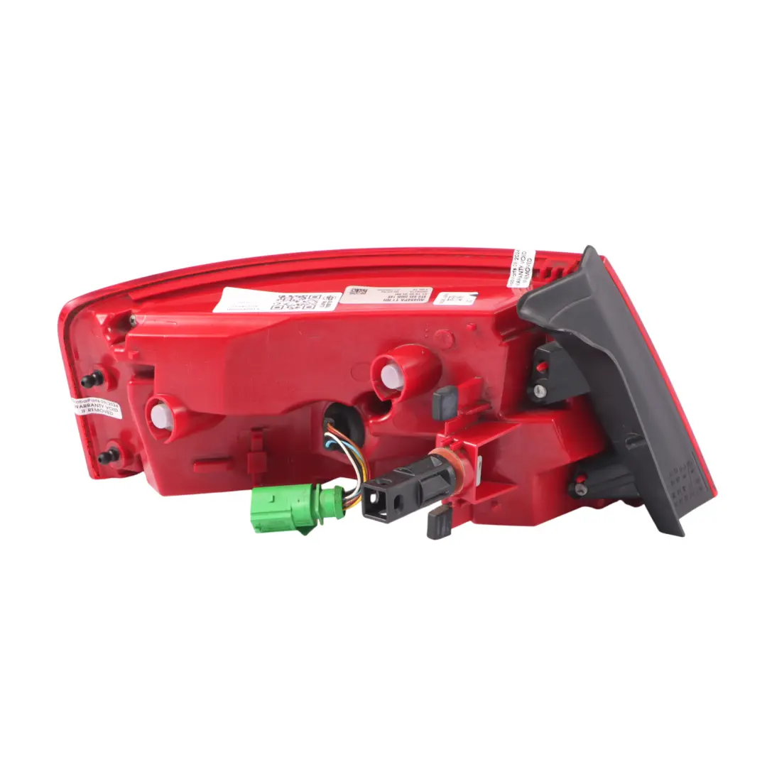 Audi A5 8T Lampa Tylna Klapy Bagażnika Prawa - SKU 8T0945096H - Numer Części 8T0945096H
