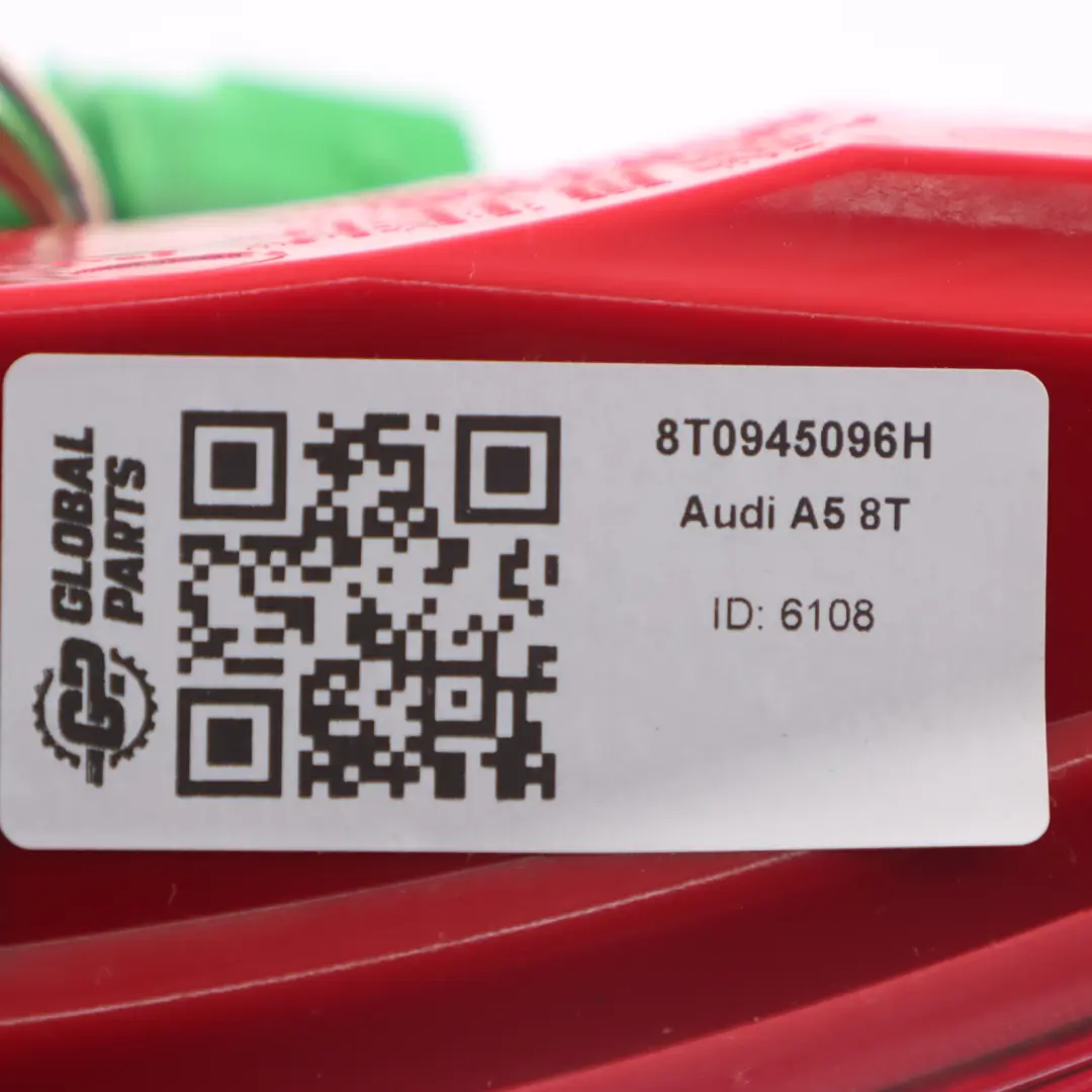 Audi A5 8T Rear Trunk Boot Right O/S Tailgate Lamp Light - SKU 8T0945096H - Part number 8T0945096H