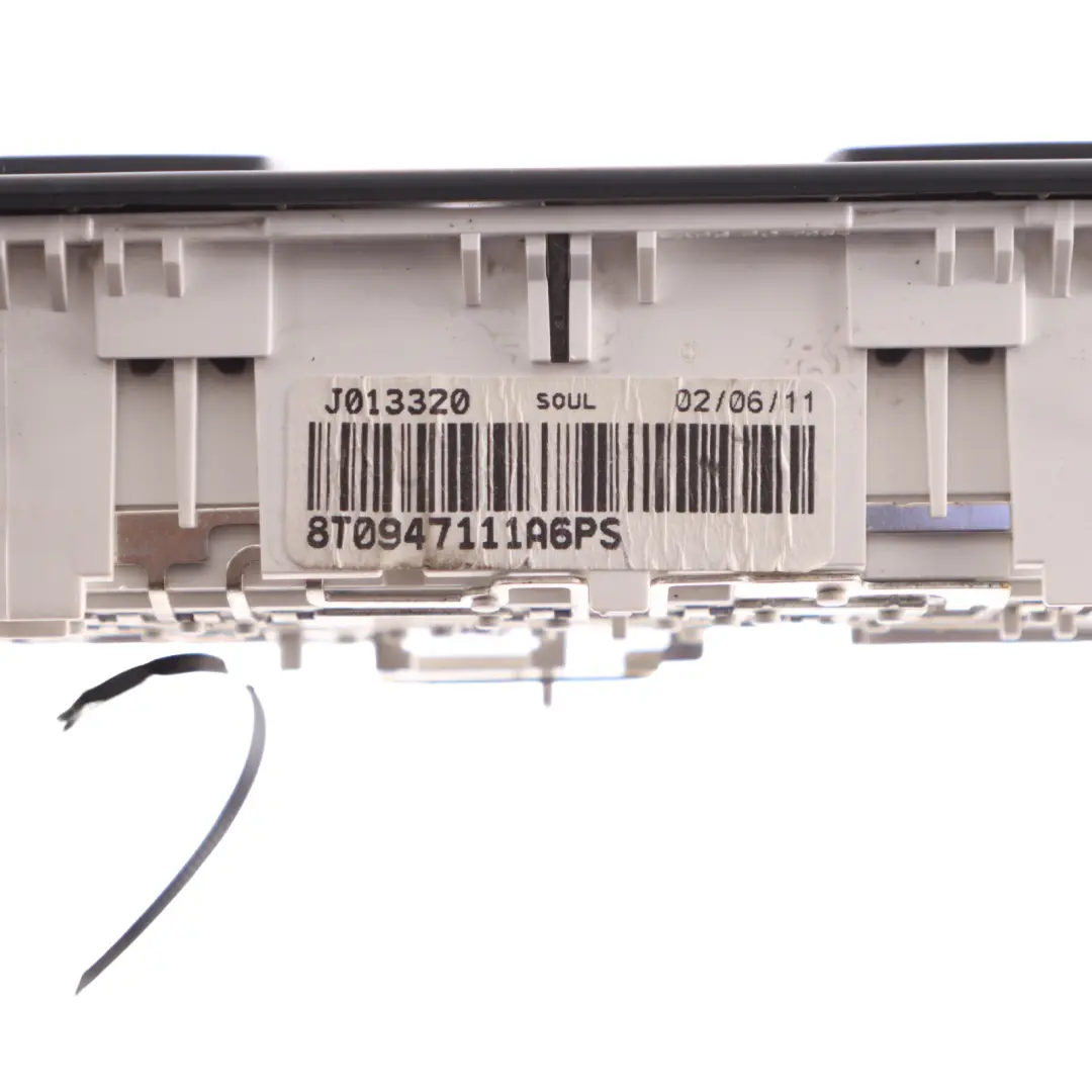 Audi S5 8T Plafond arrière Liseuse de toit Confort Lumière courtoisie - SKU 8T0947111A - Numéro de pièce 8T0947111A