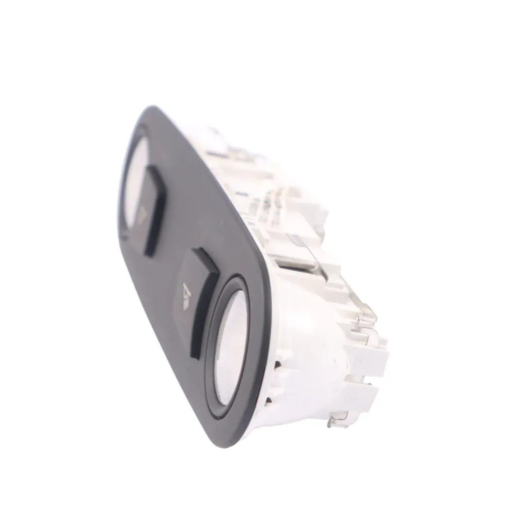 Audi A5 8T Plafond arrière Liseuse Confort Lumière courtoisie Lampe 8T0947111A - SKU 8T0947111B - Numéro de pièce 8T0947111B