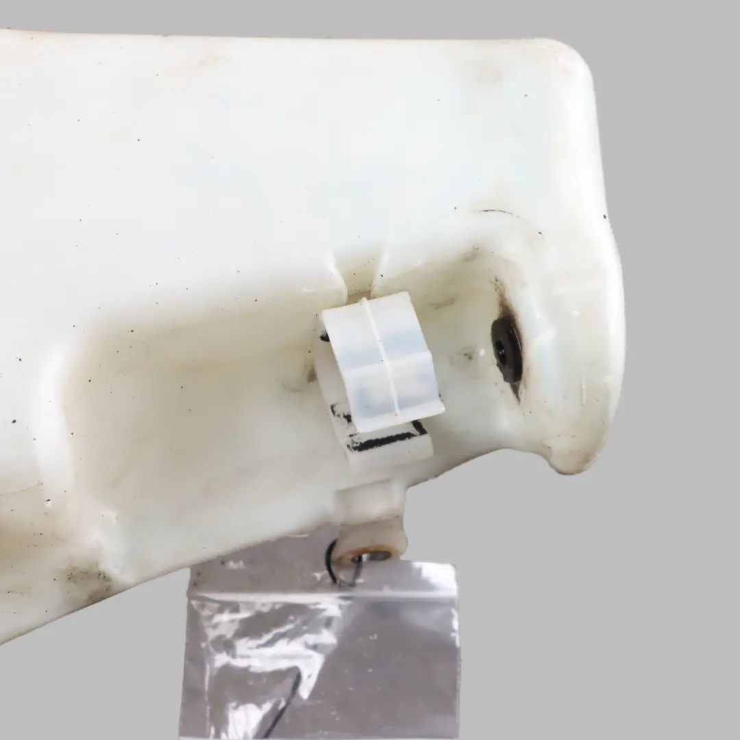 Scheibenwasch Behälter Behälter Wisch Wasserbehälter für Audi A5 8T mit Teilenummer 8T0955453T Audi A5 8T Scheibenwasch Behälter Behälter Wisch Wasserbehälter - SKU 8T0955453C - Teilenummer 8T0955453T