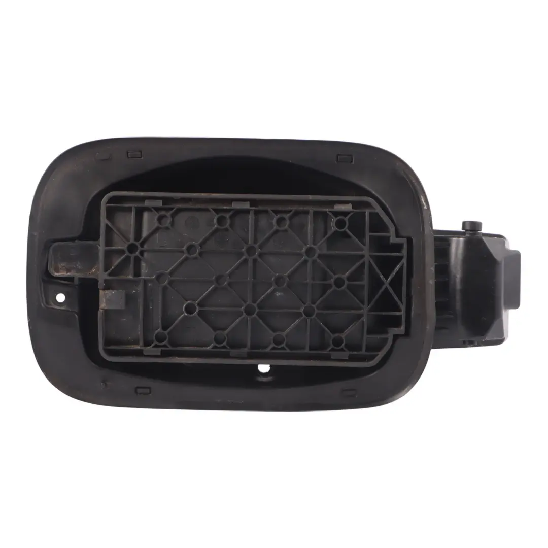 Audi A5 8T 2.0 Insertion trappe remplissage du réservoir d'essence - SKU 8T8809906D - Numéro de pièce 8T8809906D