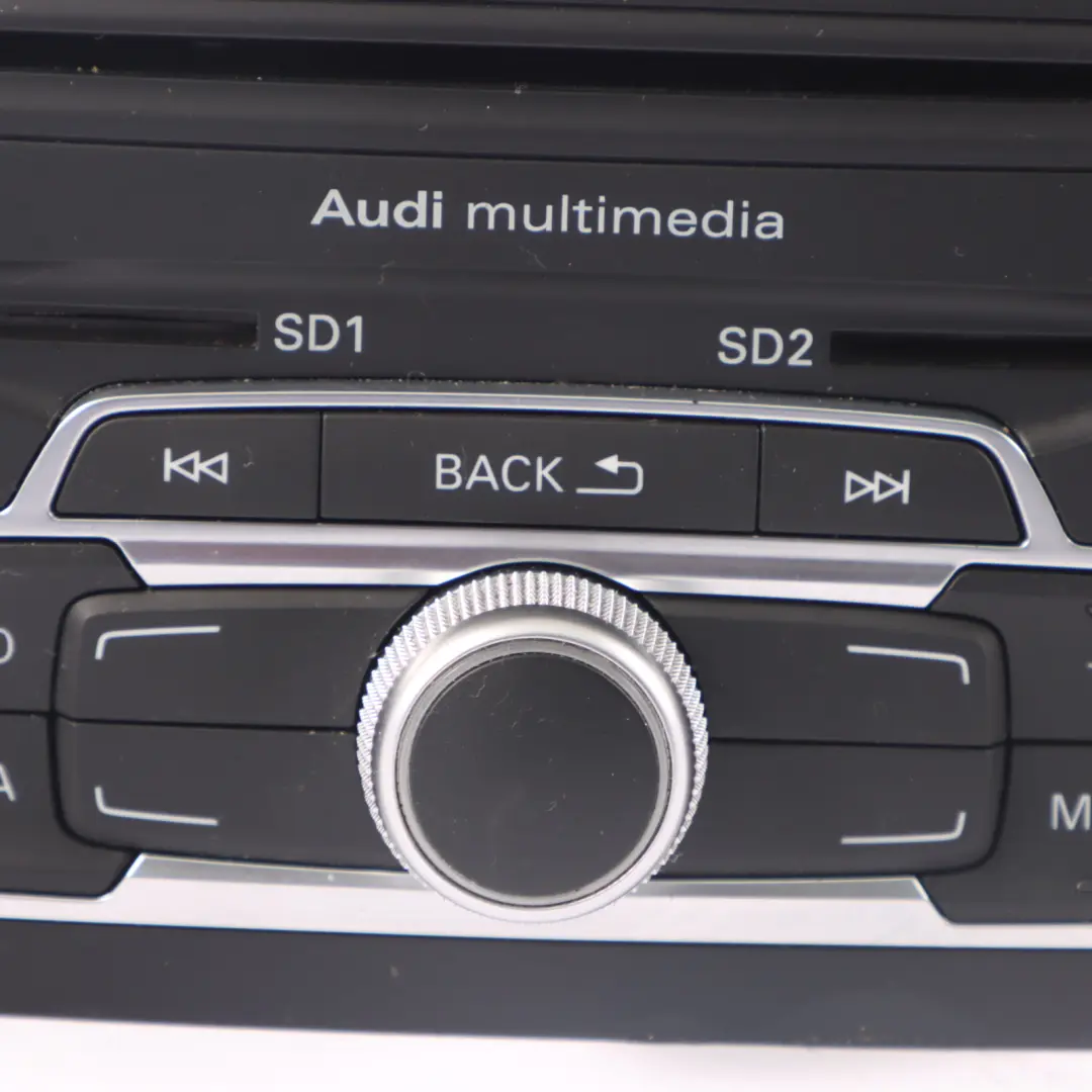 Audi Q3 8U Head Unit Navigation Multimedia Control Unit - SKU 8U0035193CX - Part number 8U0035193CX