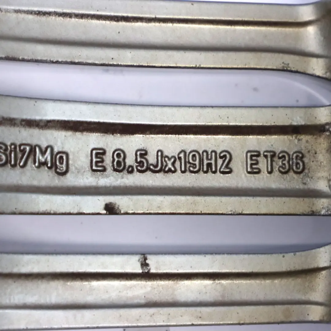 Audi Q3 8U Felga Aluminiowa Srebrna 19" ET:36 8,5J - SKU 8U0601025AC-2 - Numer Części 8U0601025AC