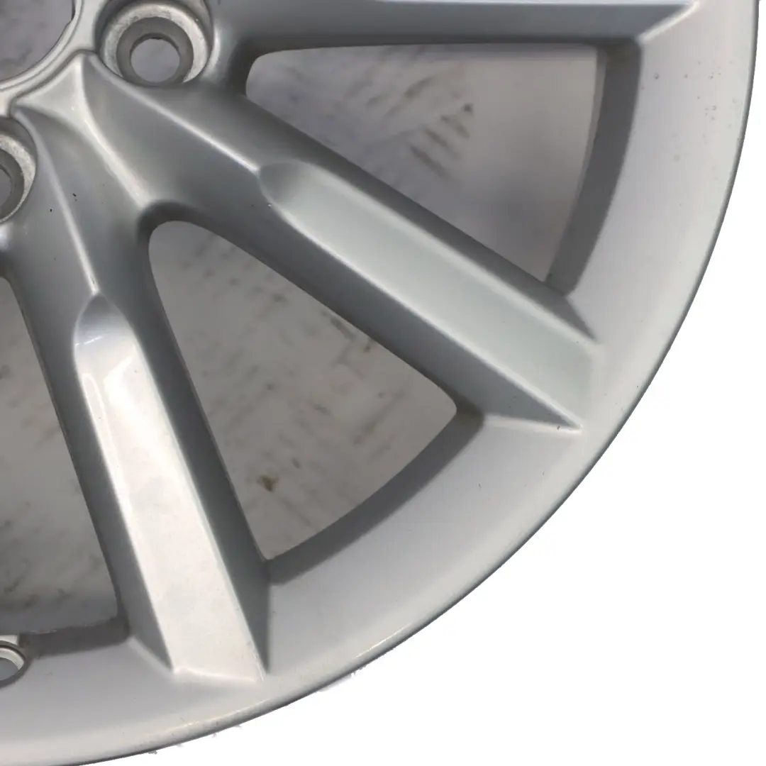Audi Q3 8U Jante argentée en alliage 17" 7J ET:43 - SKU 8U0601025S-2 - Numéro de pièce 8U0601025S