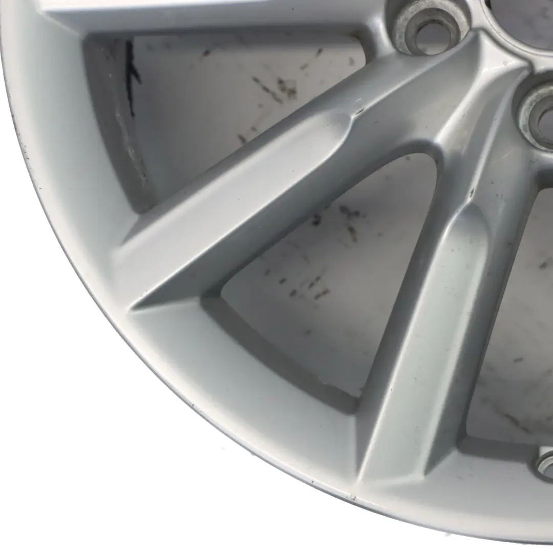 Audi Q3 8U Jante argentée en alliage 17" 7J ET:43 - SKU 8U0601025S-2 - Numéro de pièce 8U0601025S