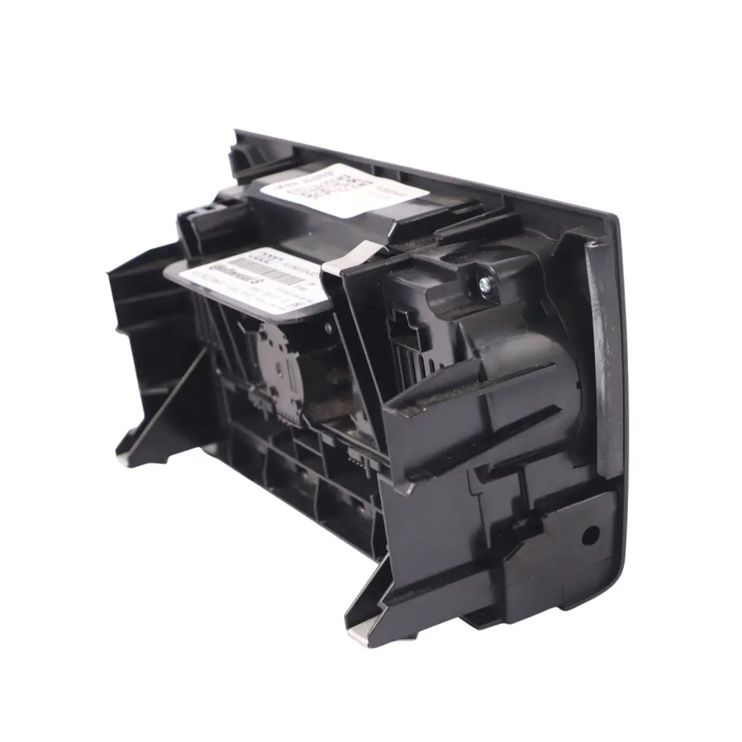 Audi Q3 8U Panneau contrôle climatisation chauffage tableau bord A/C - SKU 8U0820043D - Numéro de pièce 8U0820043D