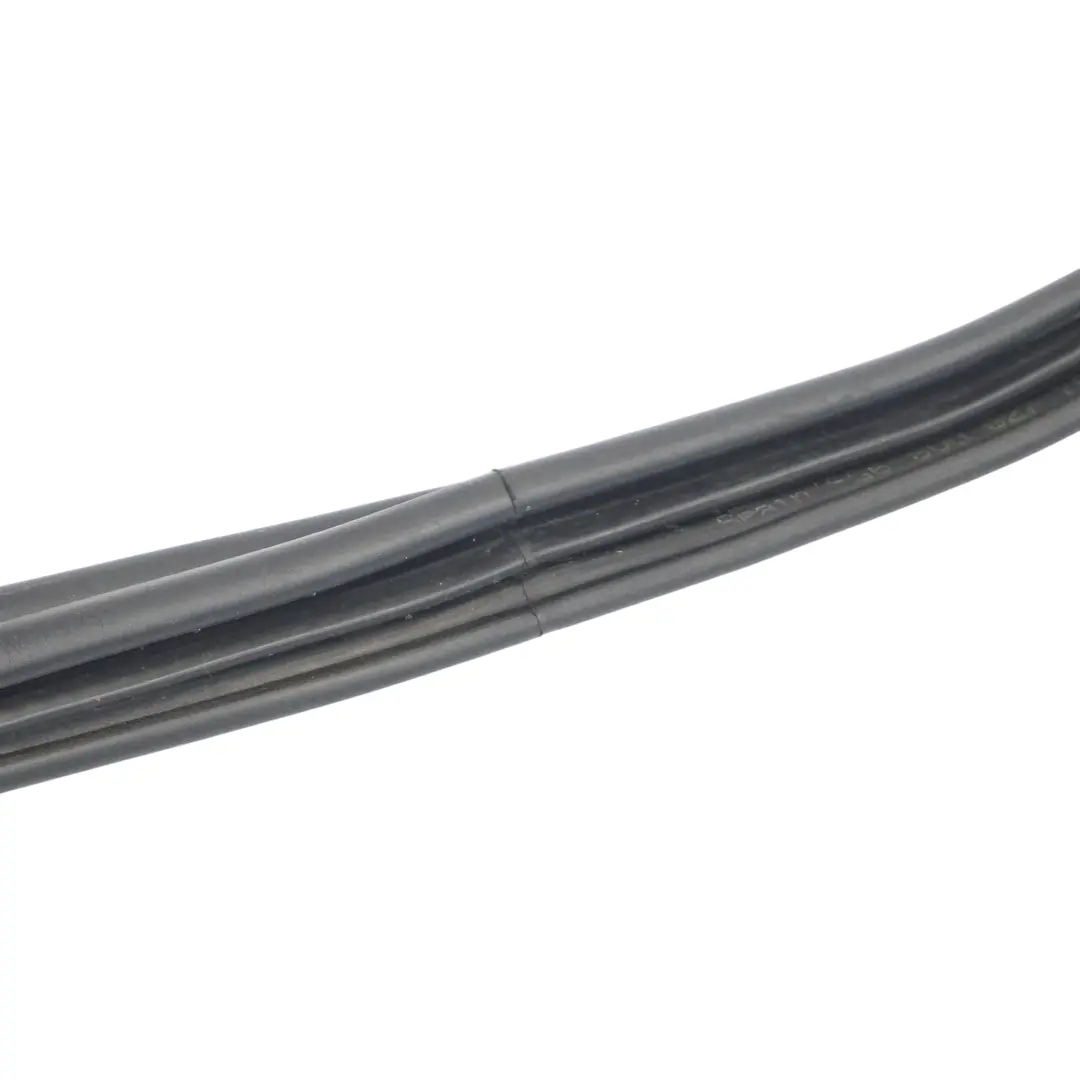 Trunk Boot Sealing Rubber to Audi Q3 8U Tailgate with Part number 8U0827705 Audi Q3 8U Tailgate Trunk Boot Sealing Rubber - SKU 8U0827705 - Part number 8U0827705