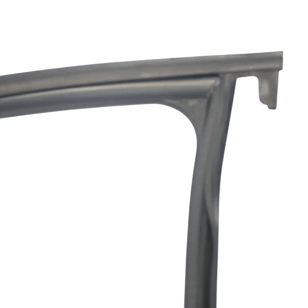 Cadre porte fenêtre Rail guidage Caoutchouc Avant Gauche pour Audi Q3 8U à propos du numéro de pièce 8U0837439A Audi Q3 8U Cadre porte fenêtre Rail guidage Caoutchouc Avant Gauche - SKU 8U0837439A - Numéro de pièce 8U0837439A