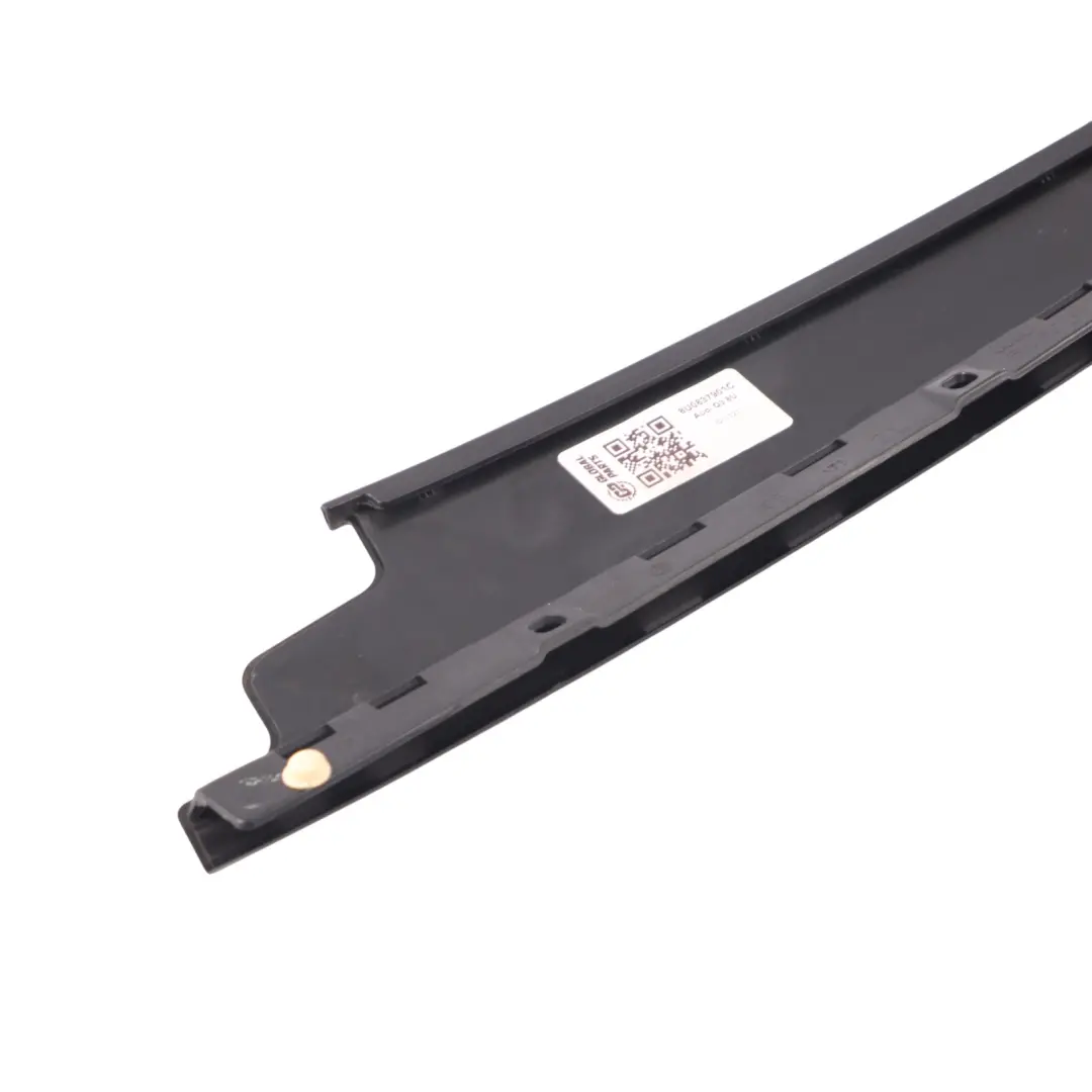 Cache colonne B avant gauche bande extérieure pour Audi Q3 8U à propos du numéro de pièce 8U0837901C Audi Q3 8U Cache colonne B avant gauche bande extérieure - SKU 8U0837901C - Numéro de pièce 8U0837901C