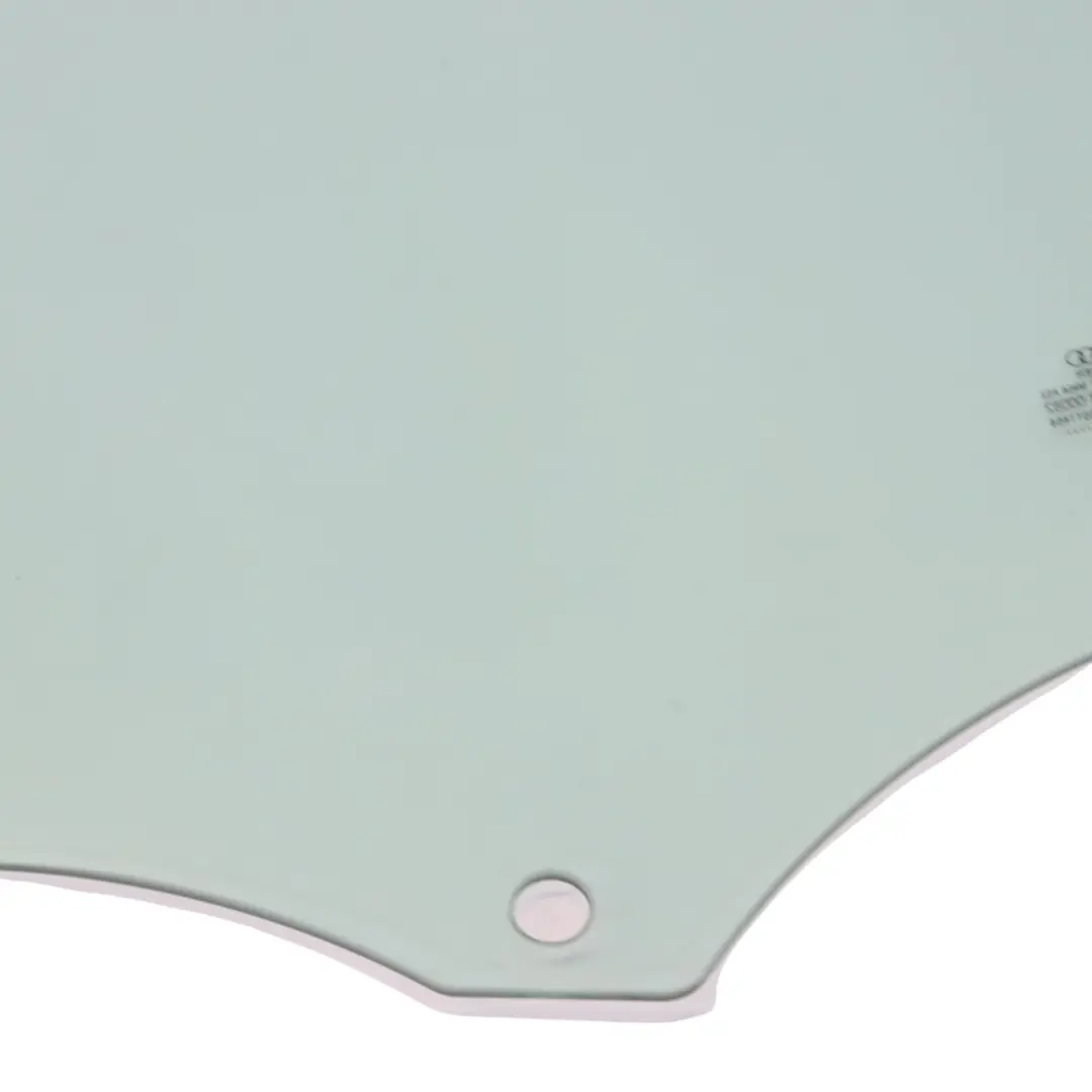 Vitre de porte avant droite AS2 Vert pour Audi Q3 8U à propos du numéro de pièce 8U0845202 Audi Q3 8U Vitre de porte avant droite AS2 Vert - SKU 8U0845202 - Numéro de pièce 8U0845202