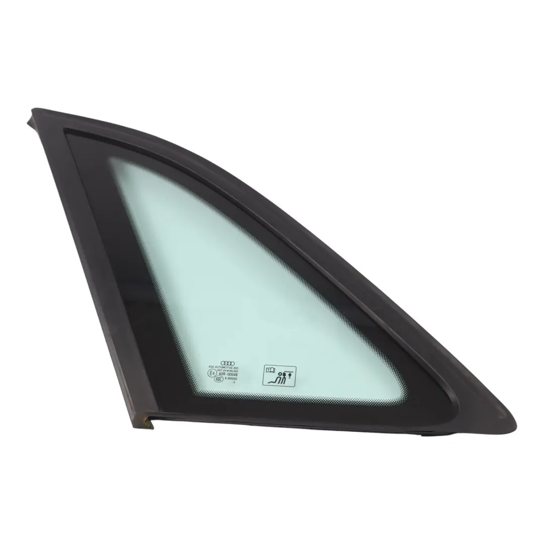 Vetro finestrino triangolo quarto posteriore sinistro AS2 per Audi Q3 8U con numero di parte 8U0845299A Audi Q3 8U Vetro finestrino triangolo quarto posteriore sinistro AS2 - SKU 8U0845299A - Numero di parte 8U0845299A