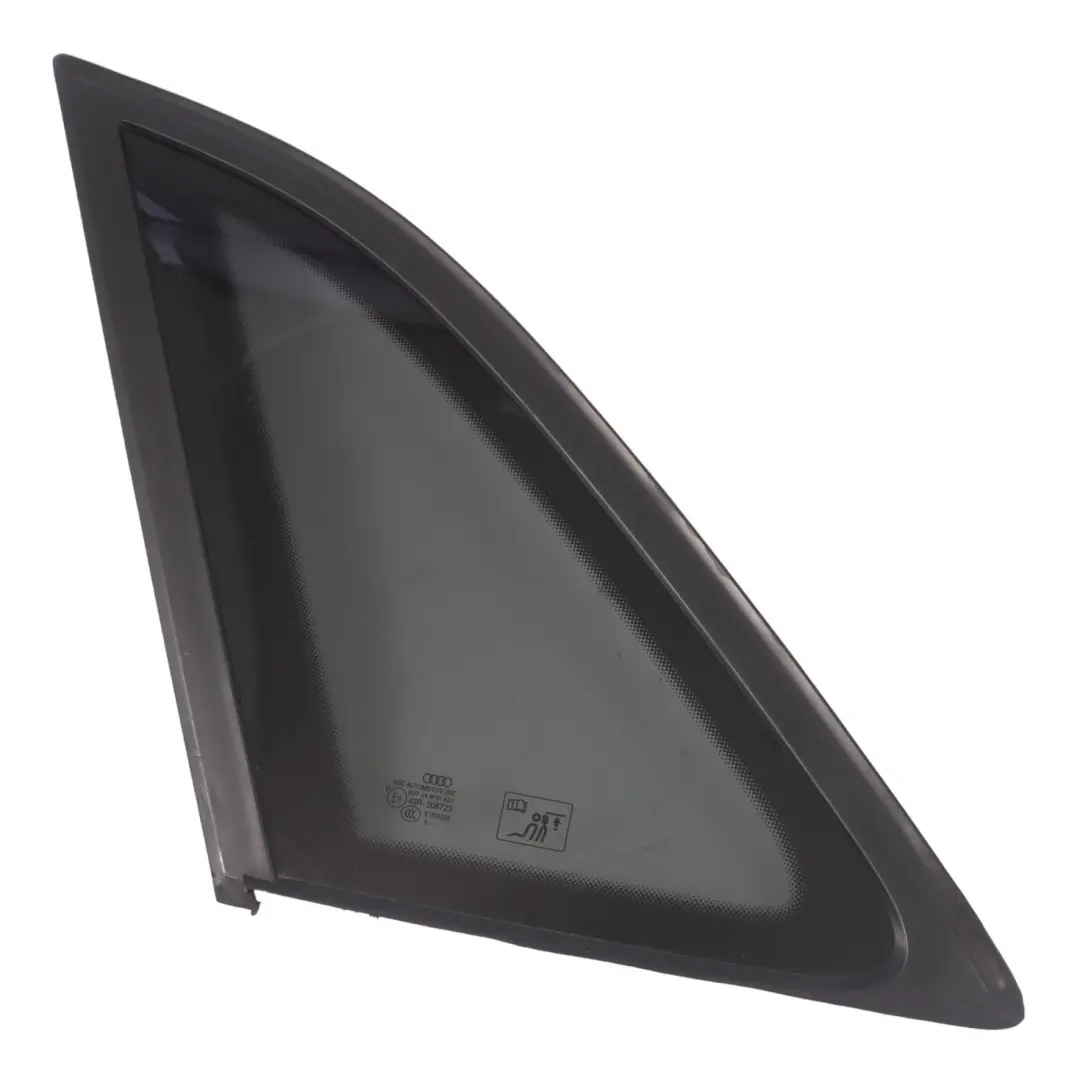 Vetro Quartiere fisso posteriore sinistro colorato AS3 per Audi Q3 8U con numero di parte 8U0845299C Audi Q3 8U Vetro Quartiere fisso posteriore sinistro colorato AS3 - SKU 8U0845299C - Numero di parte 8U0845299C