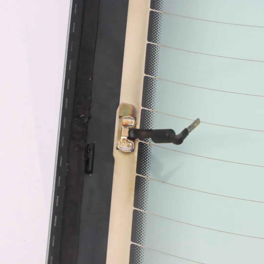 Window Boot Trunk Lid Tailgate Glass Glazing AS2 to Audi Q3 8U Rear with Part number 8U0845501E Audi Q3 8U Rear Window Boot Trunk Lid Tailgate Glass Glazing AS2 - SKU 8U0845501E - Part number 8U0845501E