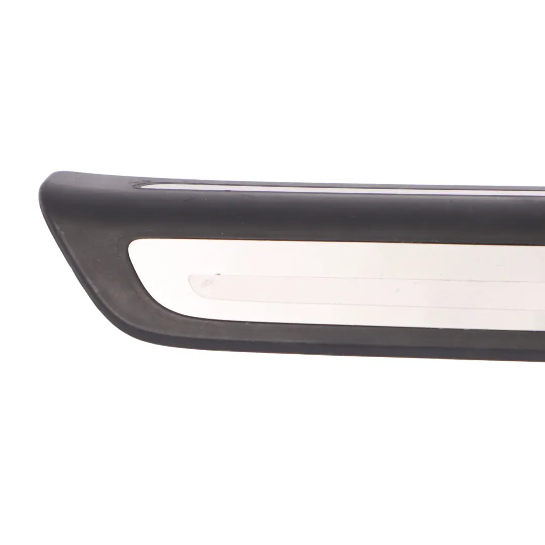 Plaque de seuil entrée droite pour Audi Q3 8U à propos du numéro de pièce 8U0853374A Audi Q3 8U Plaque de seuil entrée droite - SKU 8U0853374A - Numéro de pièce 8U0853374A