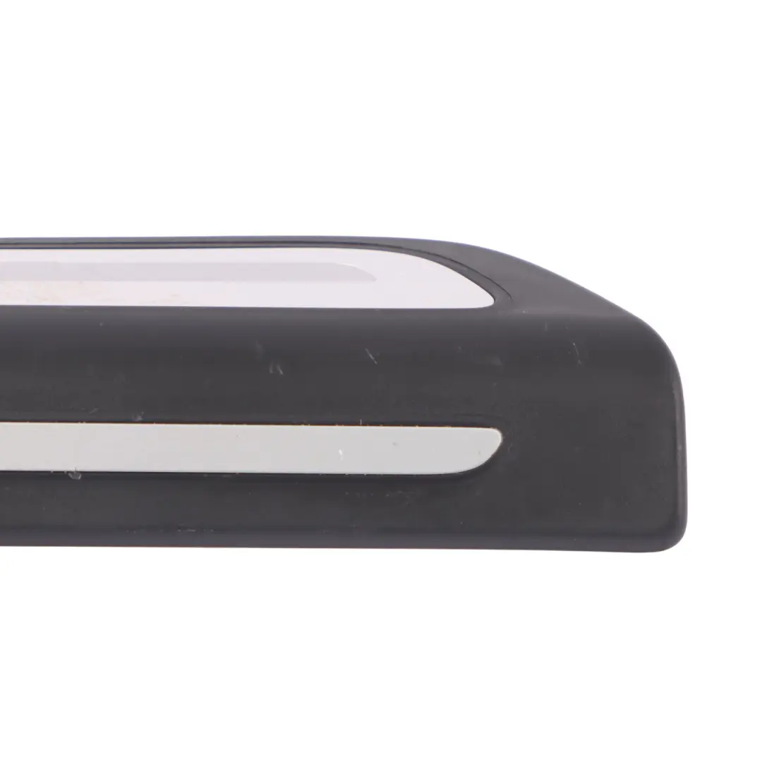 Listón umbral puerta trasera Tapa Embellecedor derecho para Audi Q3 8U con número de pieza 8U0853376A Audi Q3 8U Listón umbral puerta trasera Tapa Embellecedor derecho - SKU 8U0853376A - Número de pieza 8U0853376A