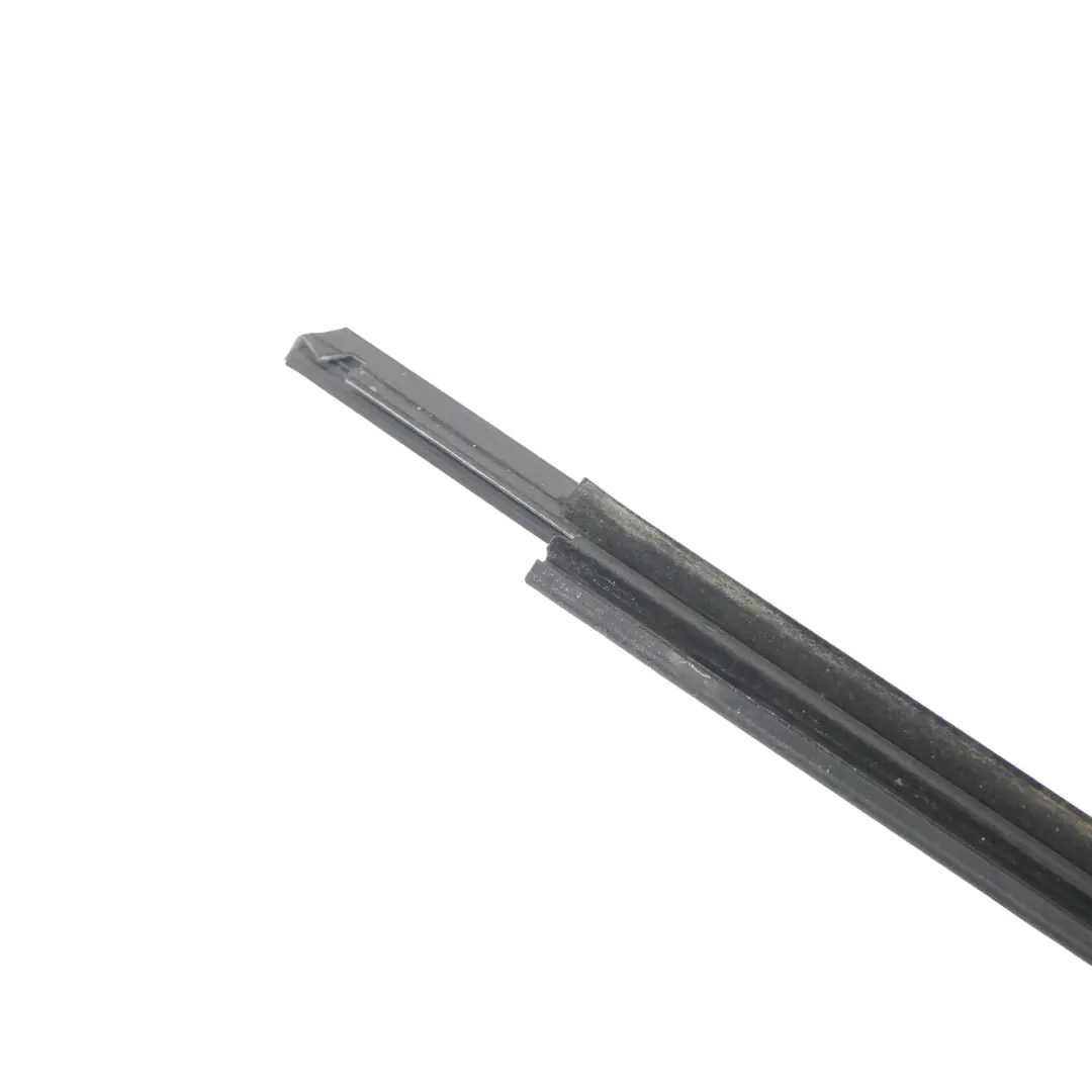 Audi Q3 8U Modanatura paraspruzzi porta posteriore cromata sinistra - SKU 8U0853763 - Numero di parte 8U0853763