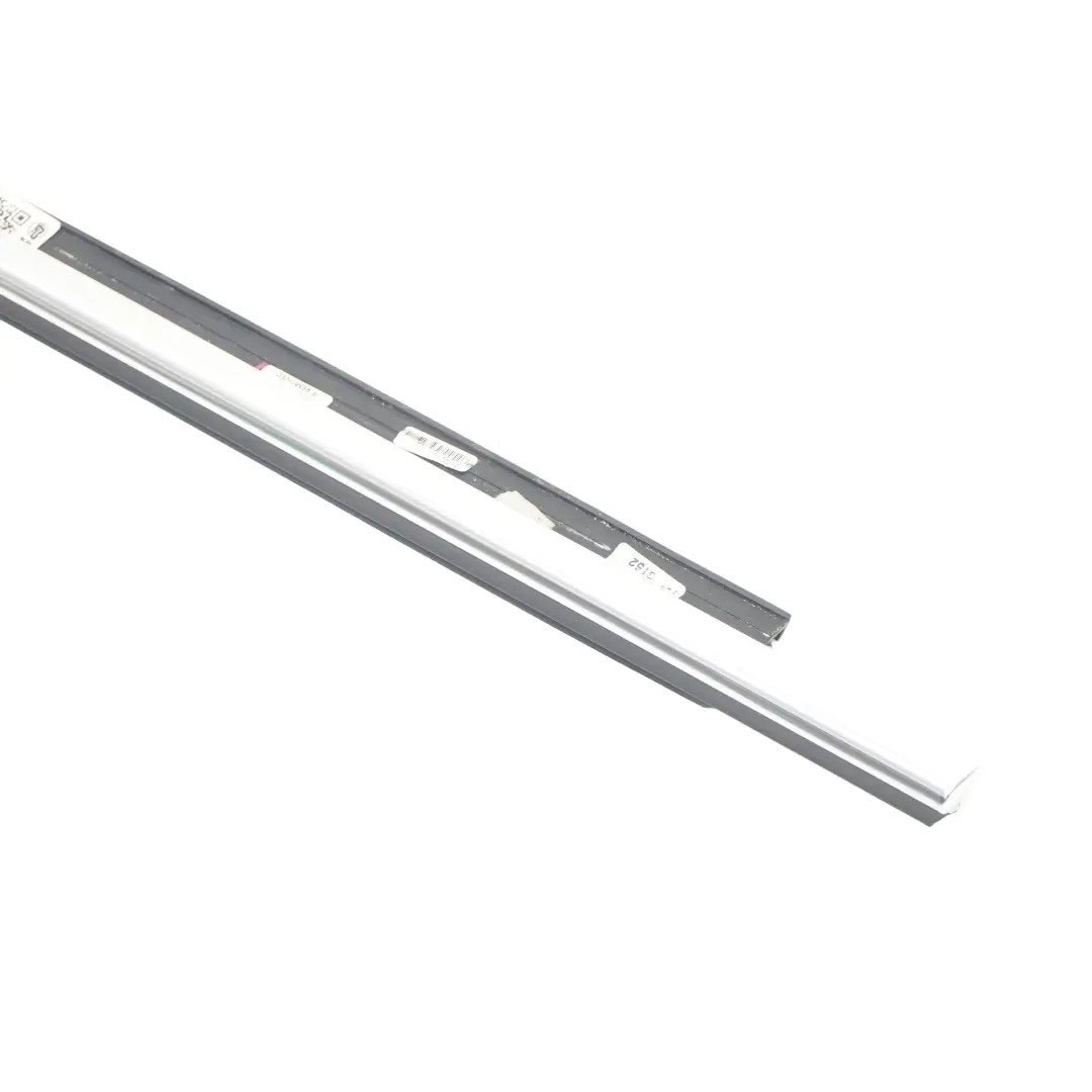  Moldura burlete puerta trasera Audi Q3 8U Cromada Izquierda - SKU 8U0853763 - Número de pieza 8U0853763