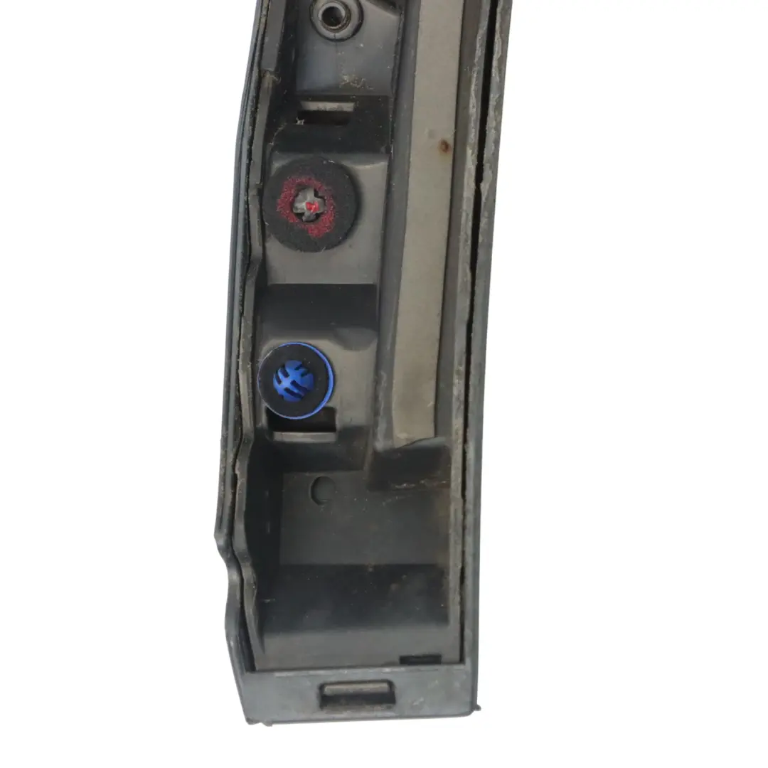 Audi Q3 8U Bande d'habillage de passage de roue arrière droite - SKU 8U0853818A - Numéro de pièce 8U0853818A