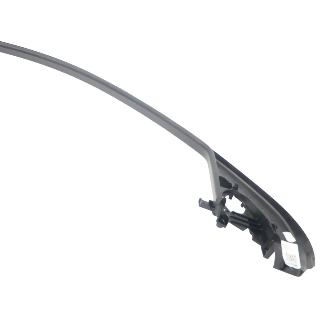 Telaio finestra striscia di rivestimento anteriore destro per Audi Q3 8U con numero di parte 8U0867610 Audi Q3 8U Telaio finestra striscia di rivestimento anteriore destro - SKU 8U0867610 - Numero di parte 8U0867610