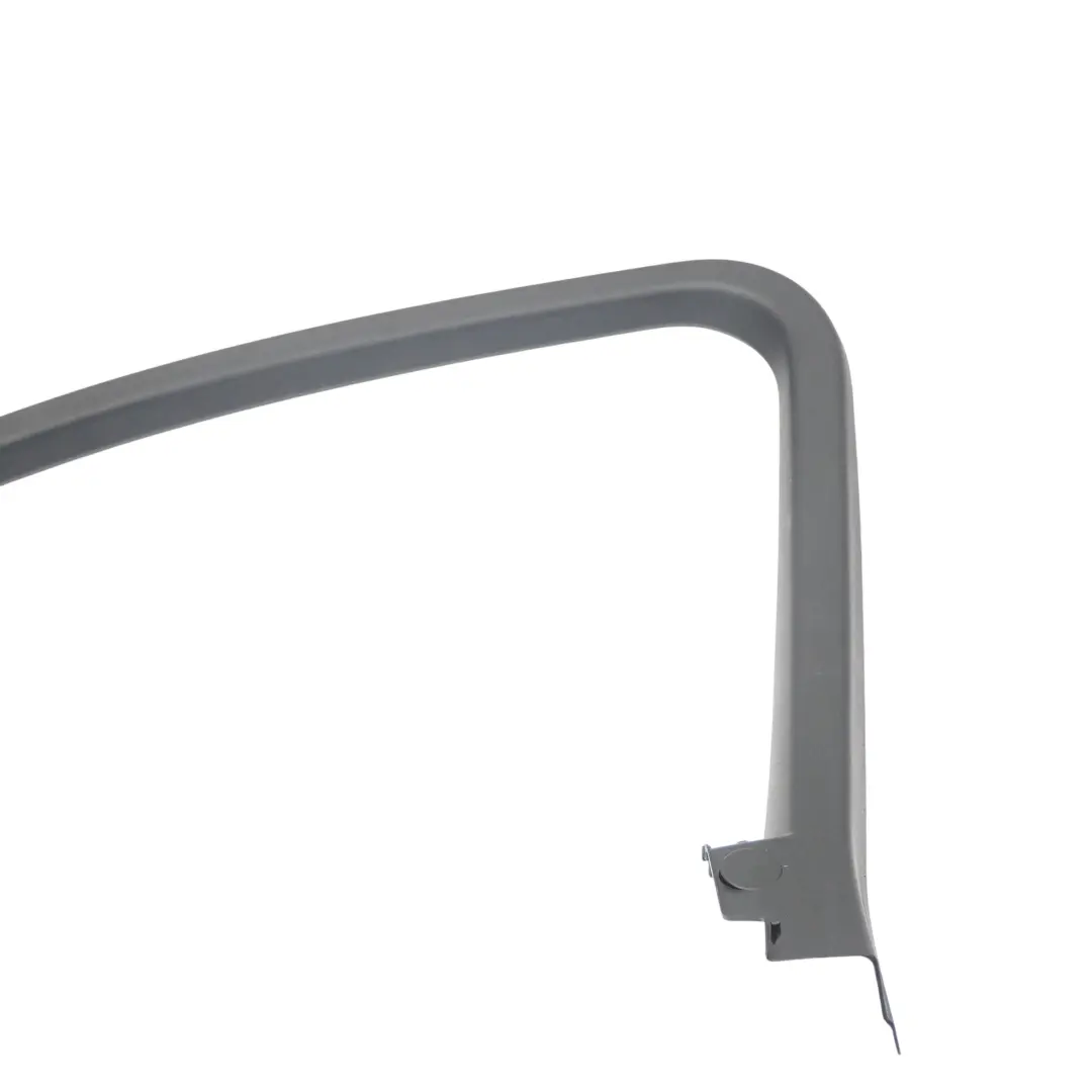 Audi Q3 8U Baguette d'encadrement de vitre avant droite - SKU 8U0867610 - Numéro de pièce 8U0867610