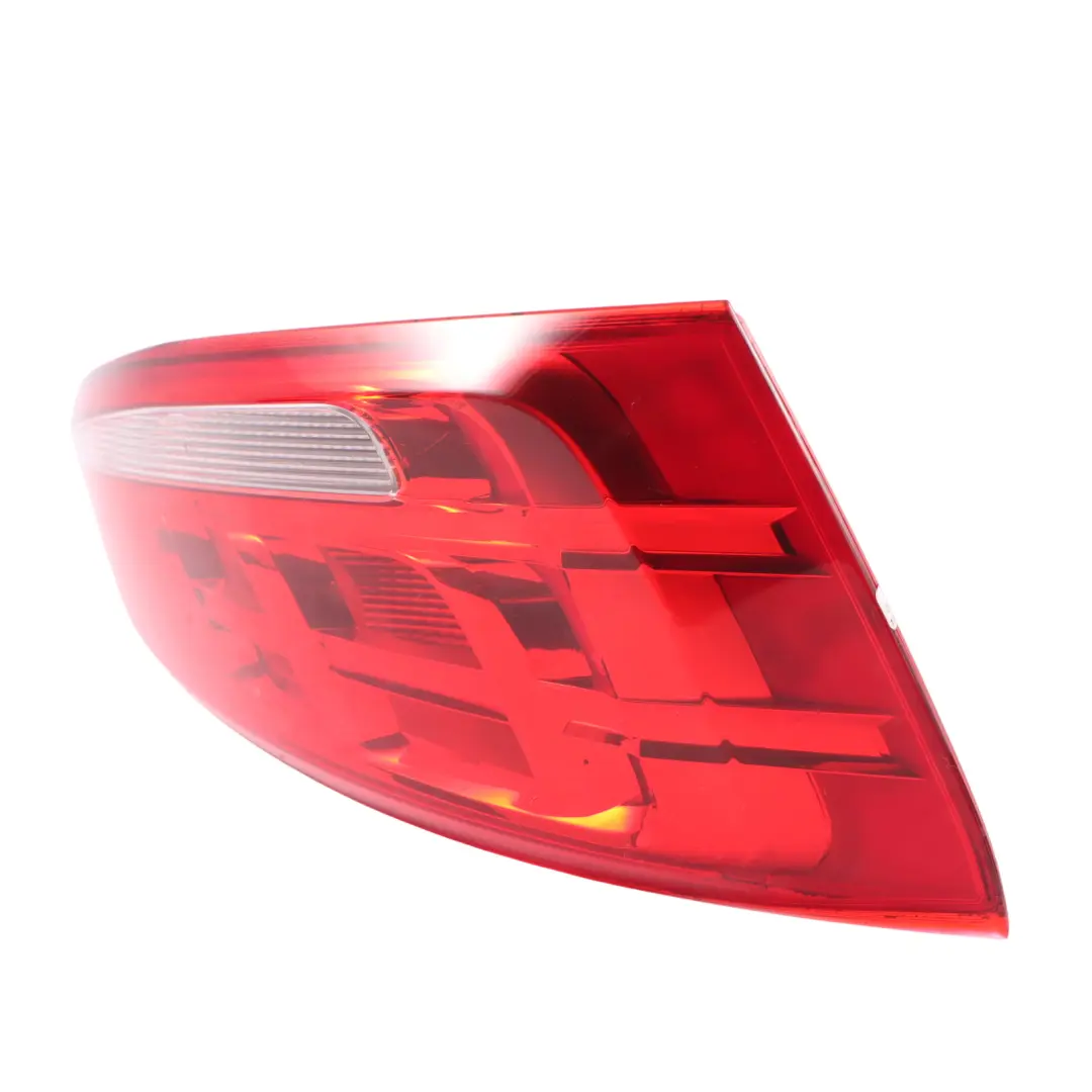 Lampa Lewa Tylna LED do Audi Q3 8U o numerze 8U0945093 Audi Q3 8U Lampa Lewa Tylna LED - SKU 8U0945093 - Numer Części 8U0945093