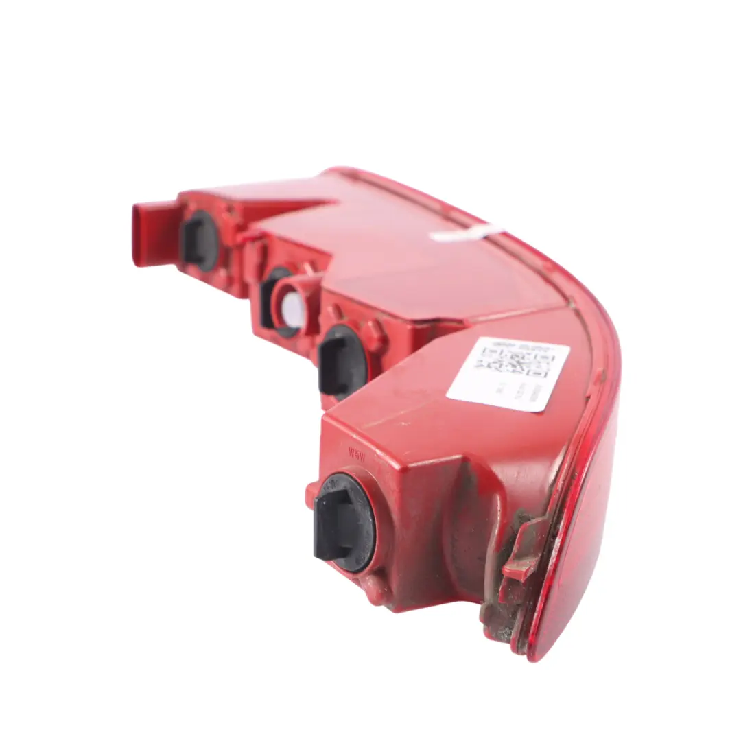 lampada riflettore posteriore sinistro paraurti riflessione per Audi Q3 8U con numero di parte 8U0945095 Audi Q3 8U lampada riflettore posteriore sinistro paraurti riflessione - SKU 8U0945095 - Numero di parte 8U0945095