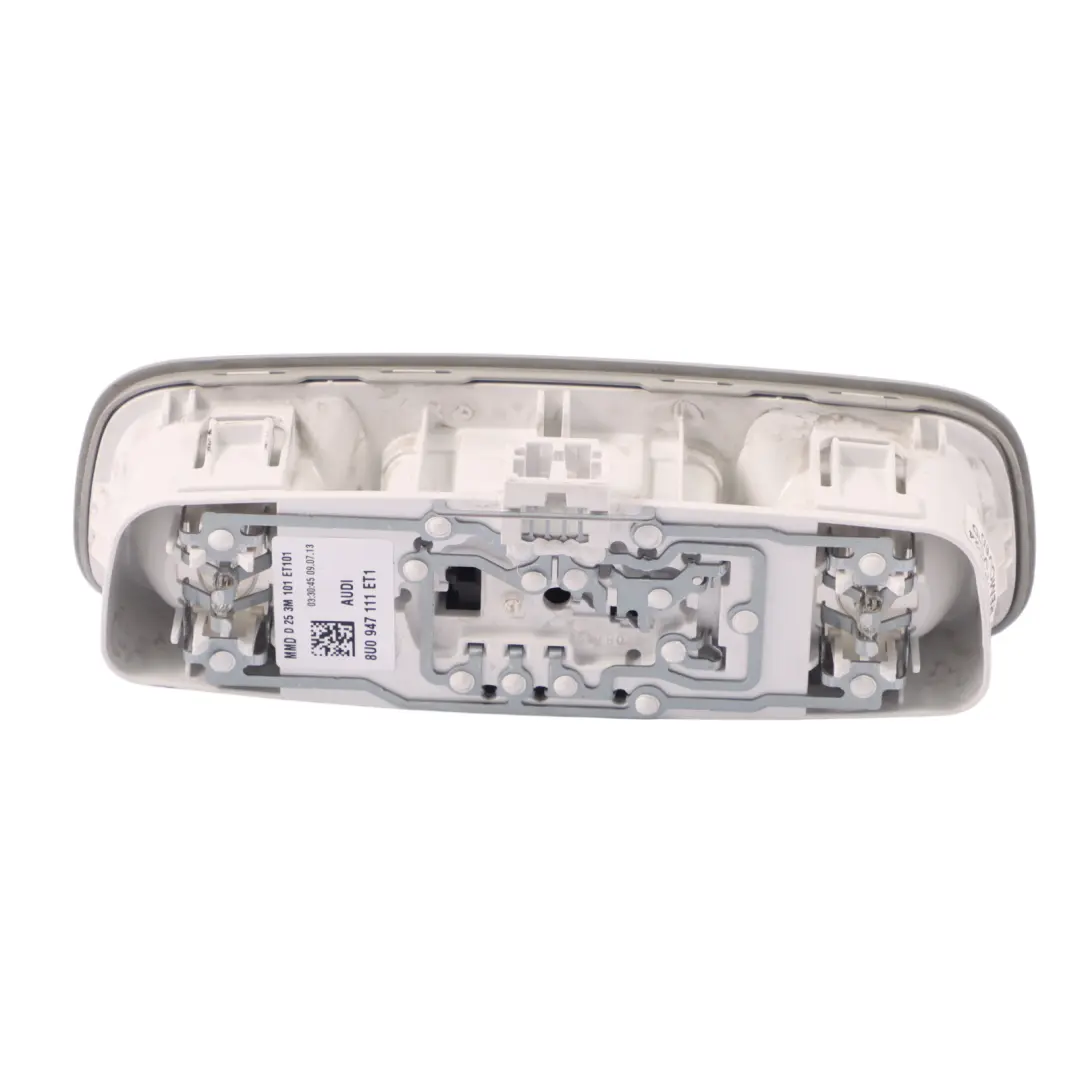 Audi Q3 8U L'Unité D'Éclairage Intérieur Toit Lampe Lecture Arrière - SKU 8U0947111-1 - Numéro de pièce 8U0947111