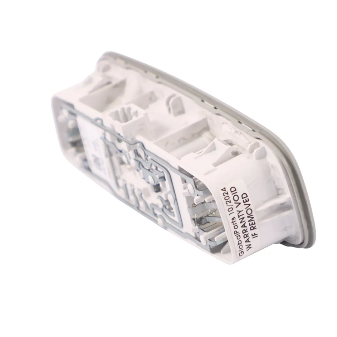 Audi Q3 8U Luce Interna Tetto Posteriore Lampada Lettura Interruttore - SKU 8U0947111-1 - Numero di parte 8U0947111