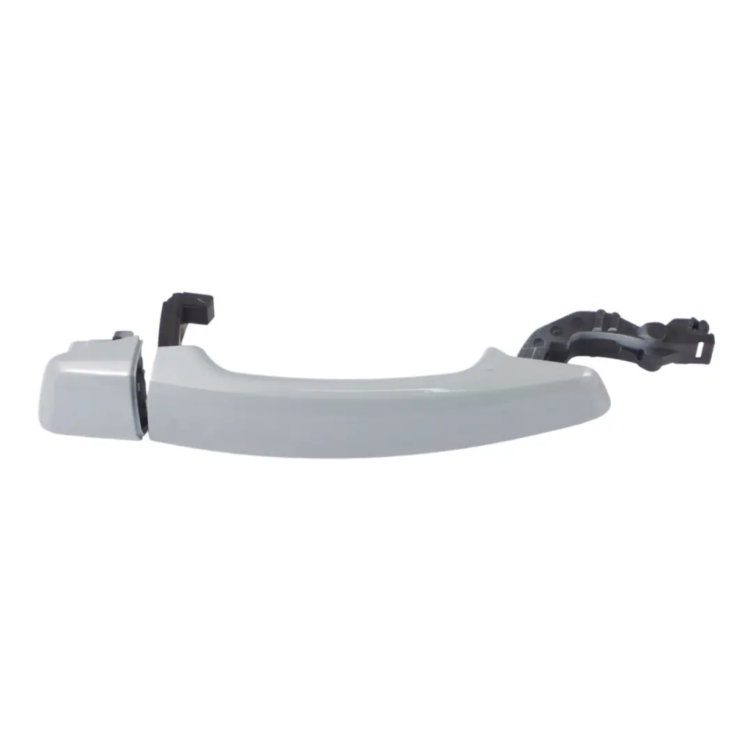 Maniglia porta posteriore sinistra Arrow Grey Pearl - Z7W per Audi Q2 GA con numero di parte 8V0837205A Audi Q2 GA Maniglia porta posteriore sinistra Arrow Grey Pearl - Z7W - SKU 8V0837205A-AGR - Numero di parte 8V0837205A