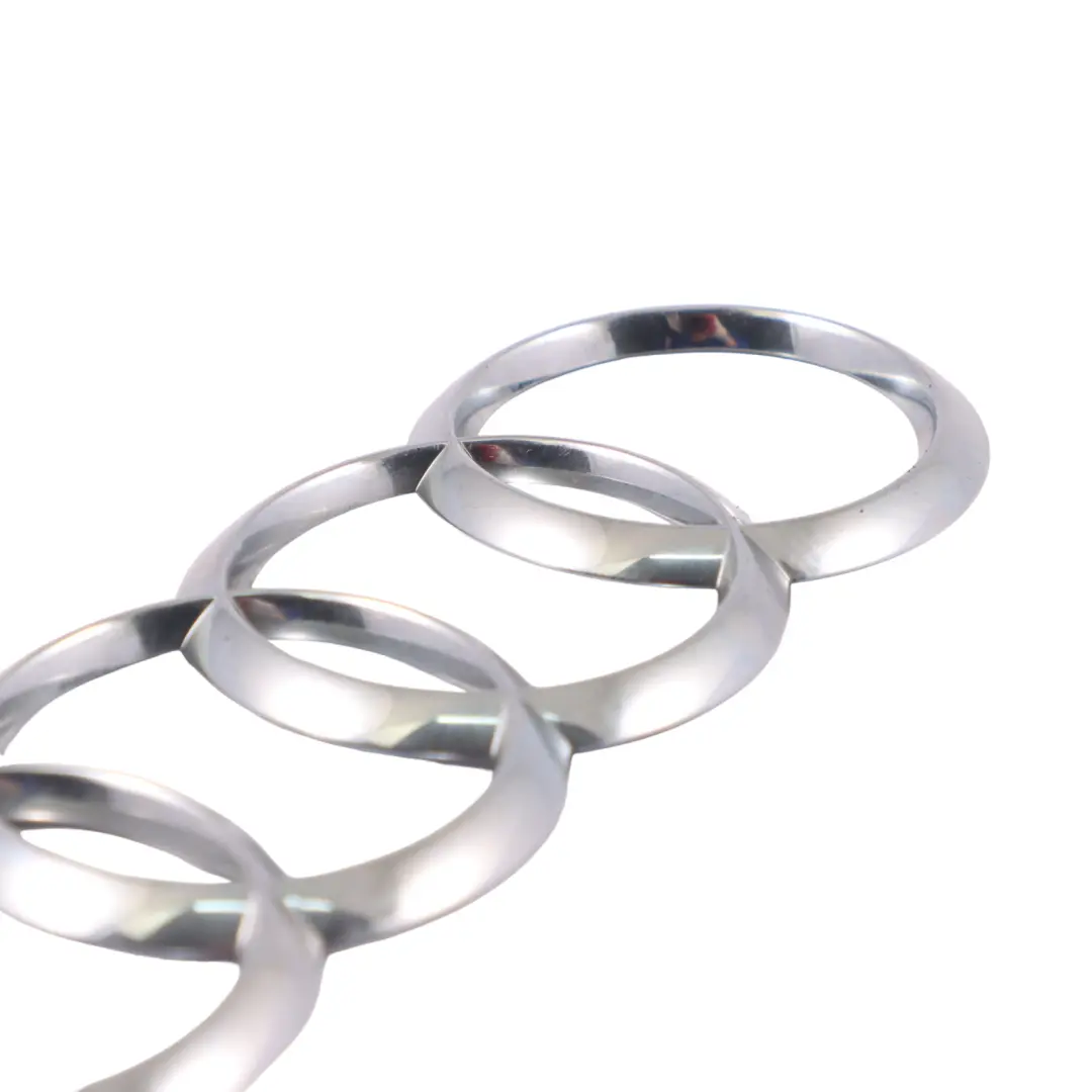 Kofferraum Emblem Heck Deckel Klappe Logo Abzeichen für Audi A3 8V mit Teilenummer 8V0853742 Audi A3 8V Kofferraum Emblem Heck Deckel Klappe Logo Abzeichen - SKU 8V0853742 - Teilenummer 8V0853742