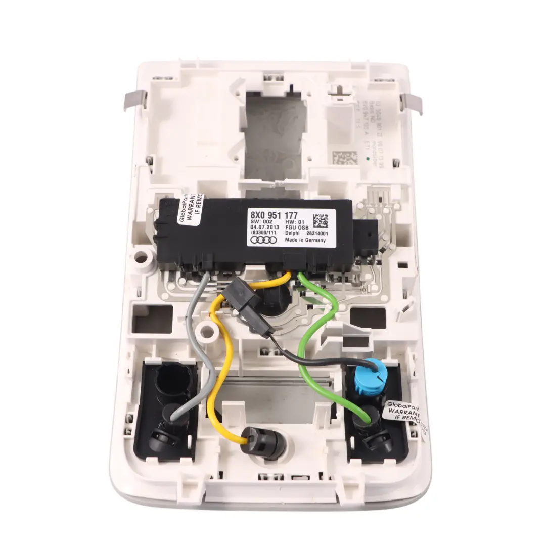Audi A3 8V Tetto anteriore Luce lettura interna Pannello interruttore 8V0947135A - SKU 8V0947135A-1 - Numero di parte 8V0947135A-1