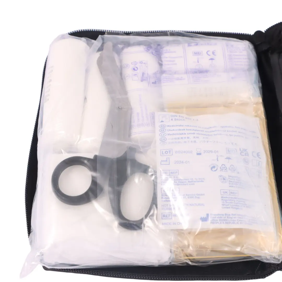 Kit universale pronto soccorso medico d'emergenza Borsa per Audi Q2 GA con numero di parte 8W0860282F Audi Q2 GA Kit universale pronto soccorso medico d'emergenza Borsa - SKU 8W0860282F - Numero di parte 8W0860282F