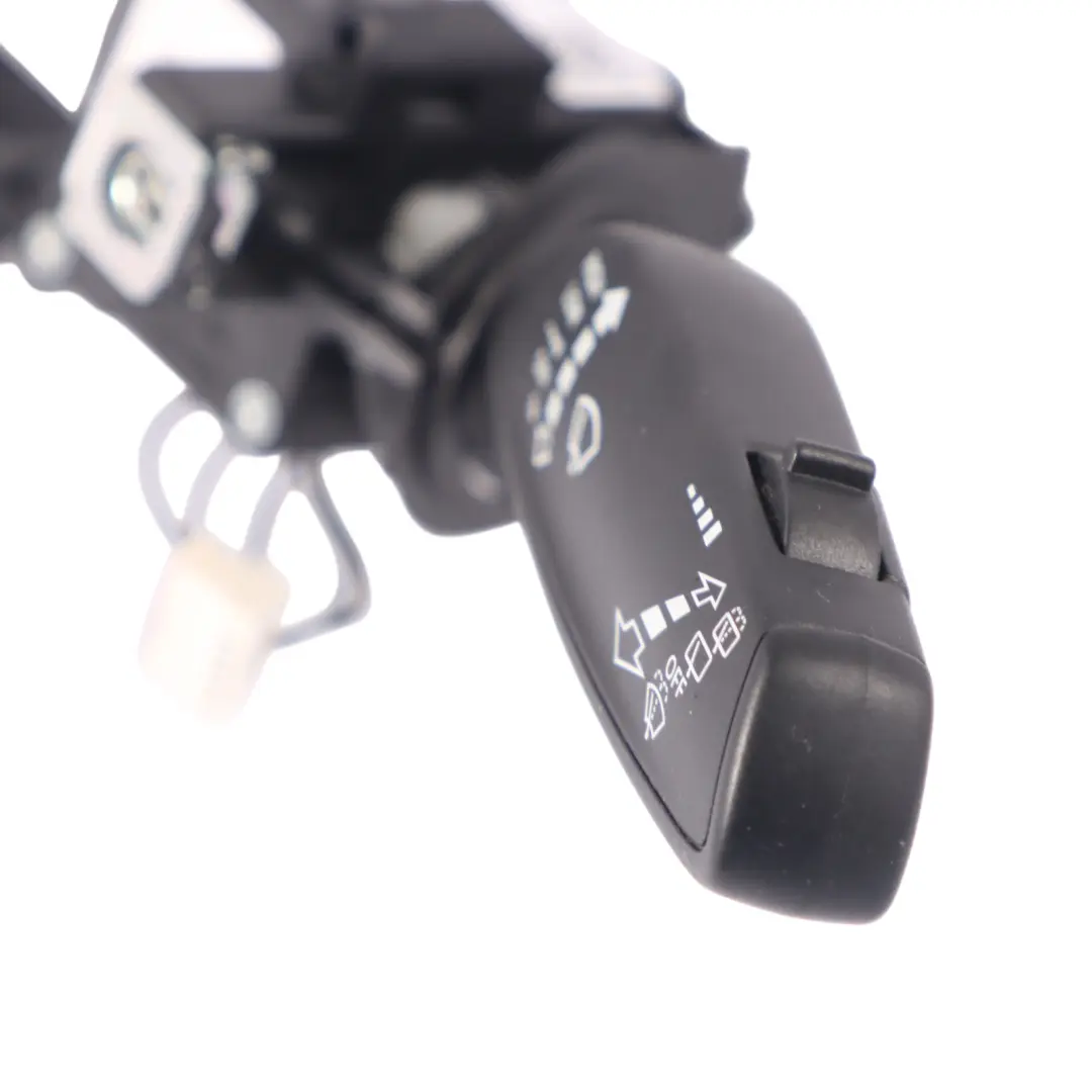 Commutateur d'essuie glace clignotant levier commande tige pour Audi Q3 8U à propos du numéro de pièce 8X0953521B Audi Q3 8U Commutateur d'essuie glace clignotant levier commande tige - SKU 8X0953521B - Numéro de pièce 8X0953521B