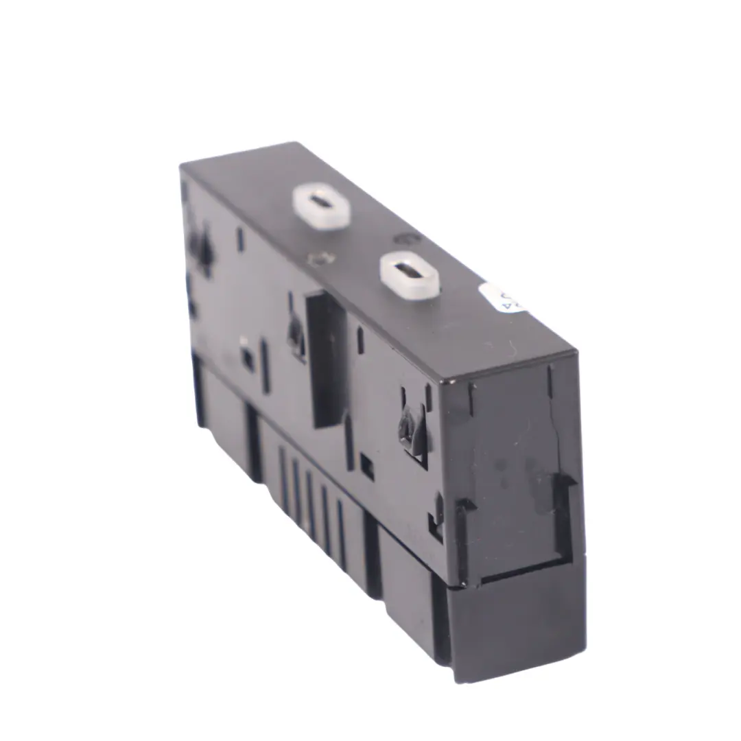 Audi Q2 GA Porta USB Tipo-C Spina Ingresso Connessione - SKU 8Y0035736 - Numero di parte 8Y0035736