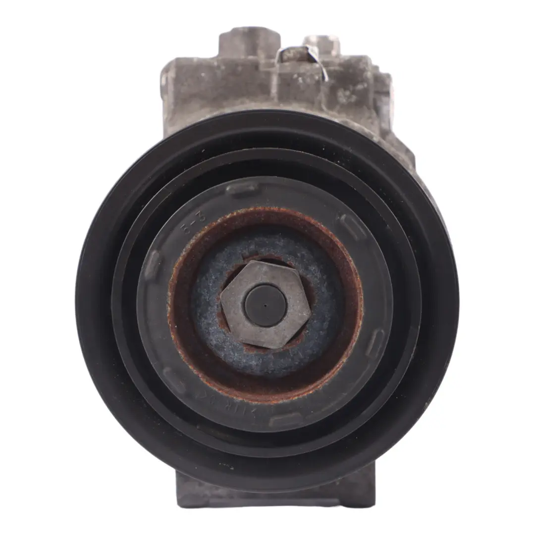 Pompa Compressore aria condizionata per BMW F80 M3 F82 F83 M4 con numero di parte 9332782 BMW F80 M3 F82 F83 M4 Pompa Compressore aria condizionata - SKU 9332782 - Numero di parte 9332782